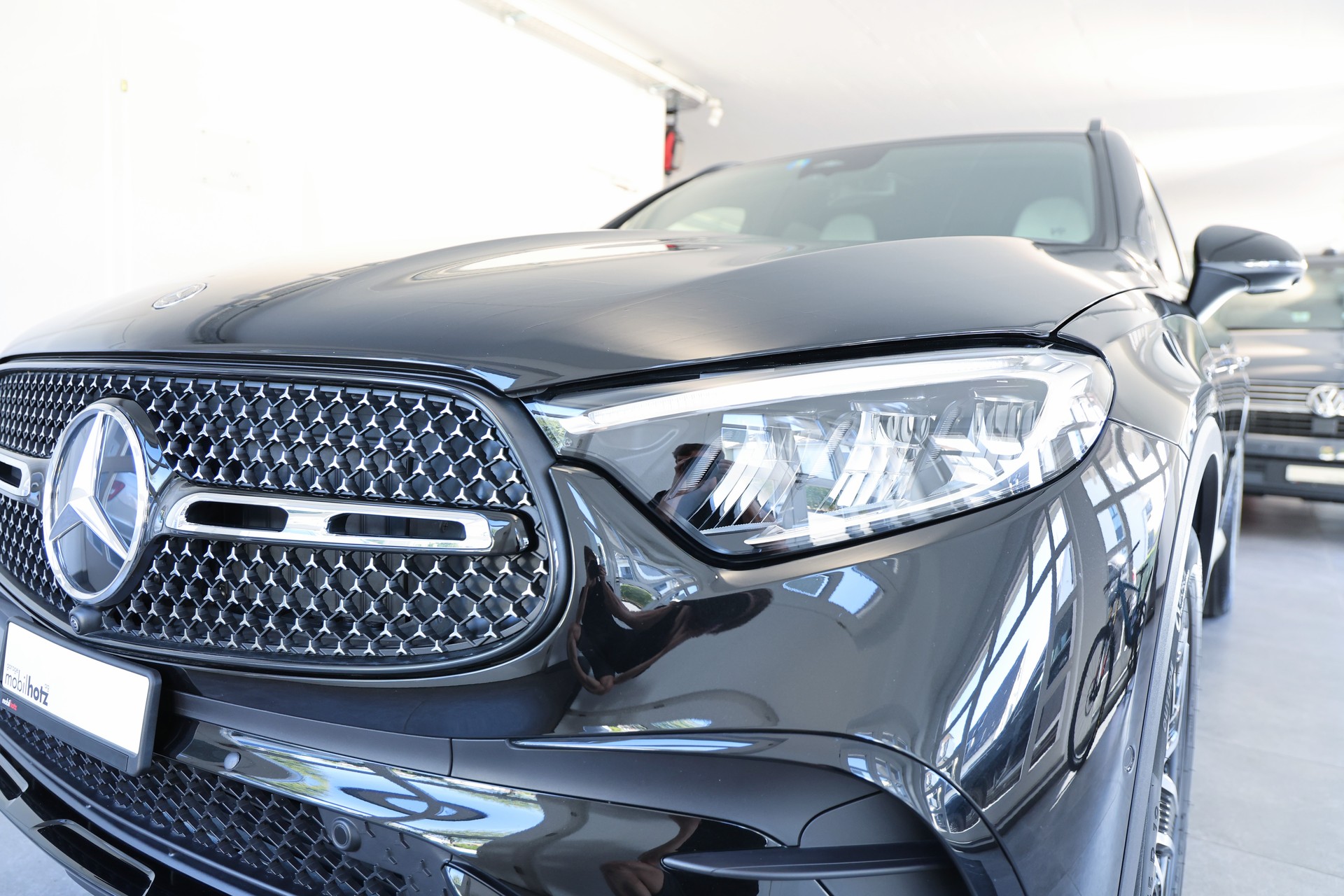 MERCEDES-BENZ GLC 220 d 4Matic 9G-Tronic-image-4
