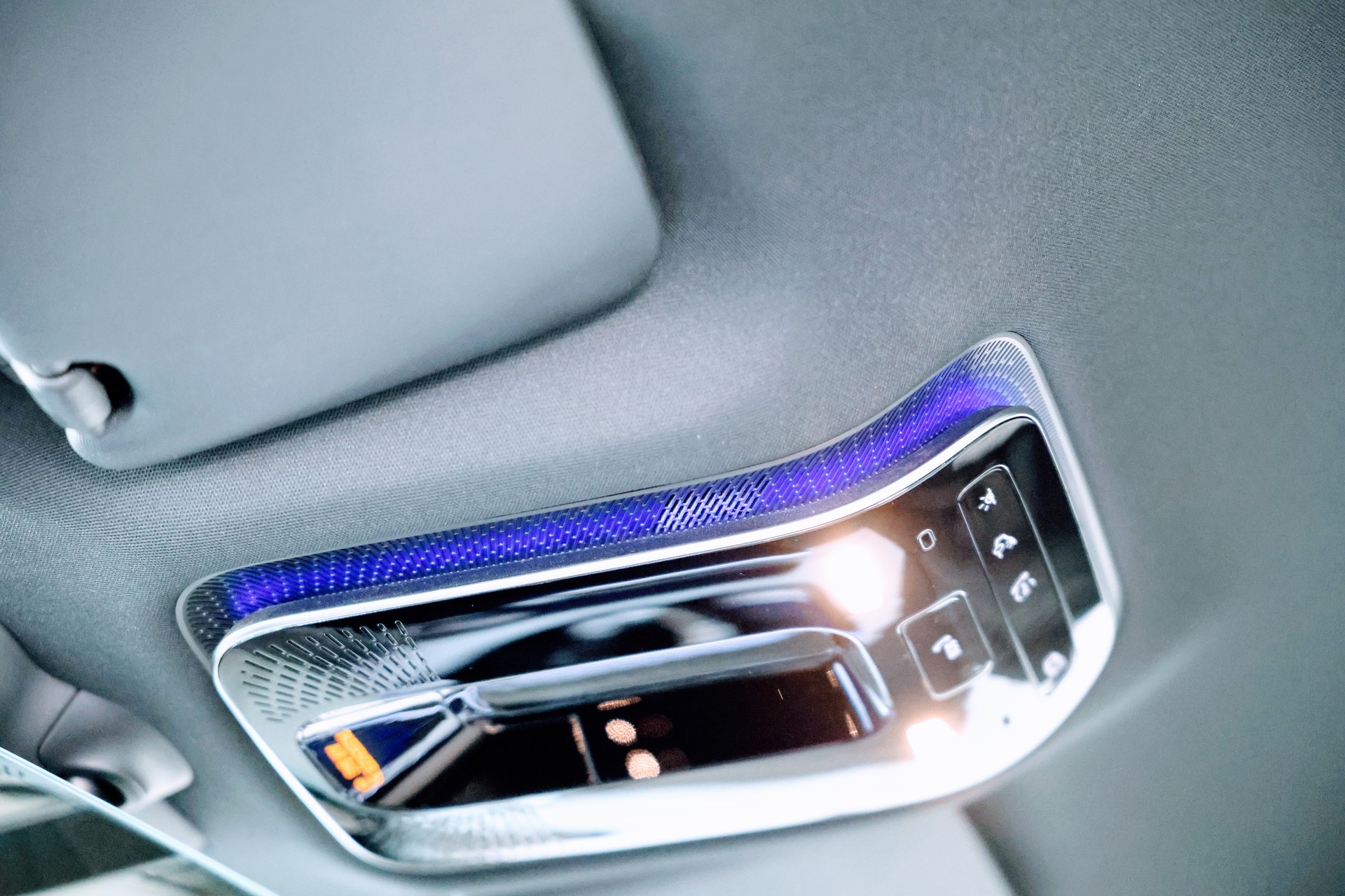 MERCEDES-BENZ GLC 220 d 4Matic 9G-Tronic-image-14