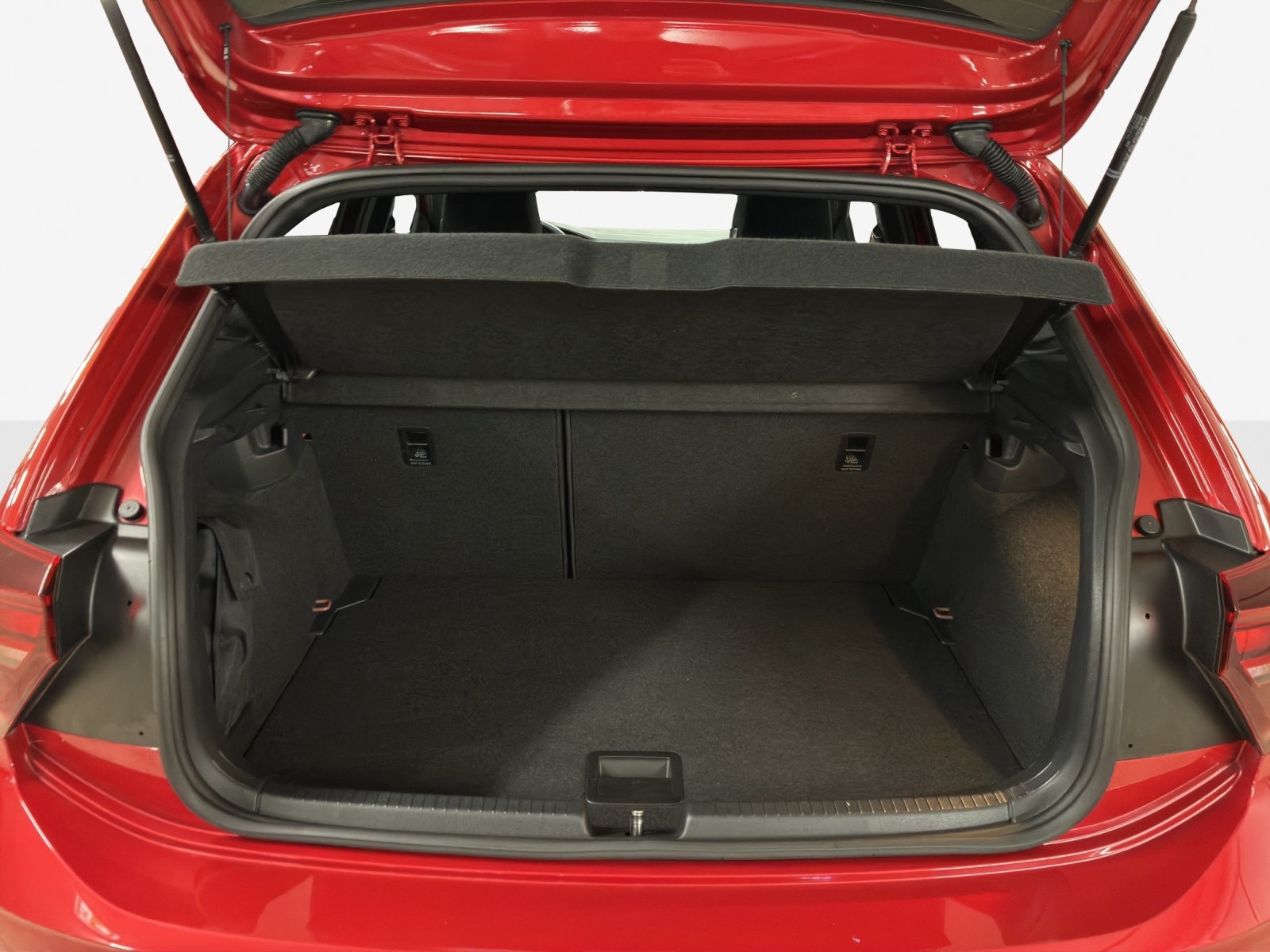 VW Polo 1.0 TSI R-Line DSG-image-12