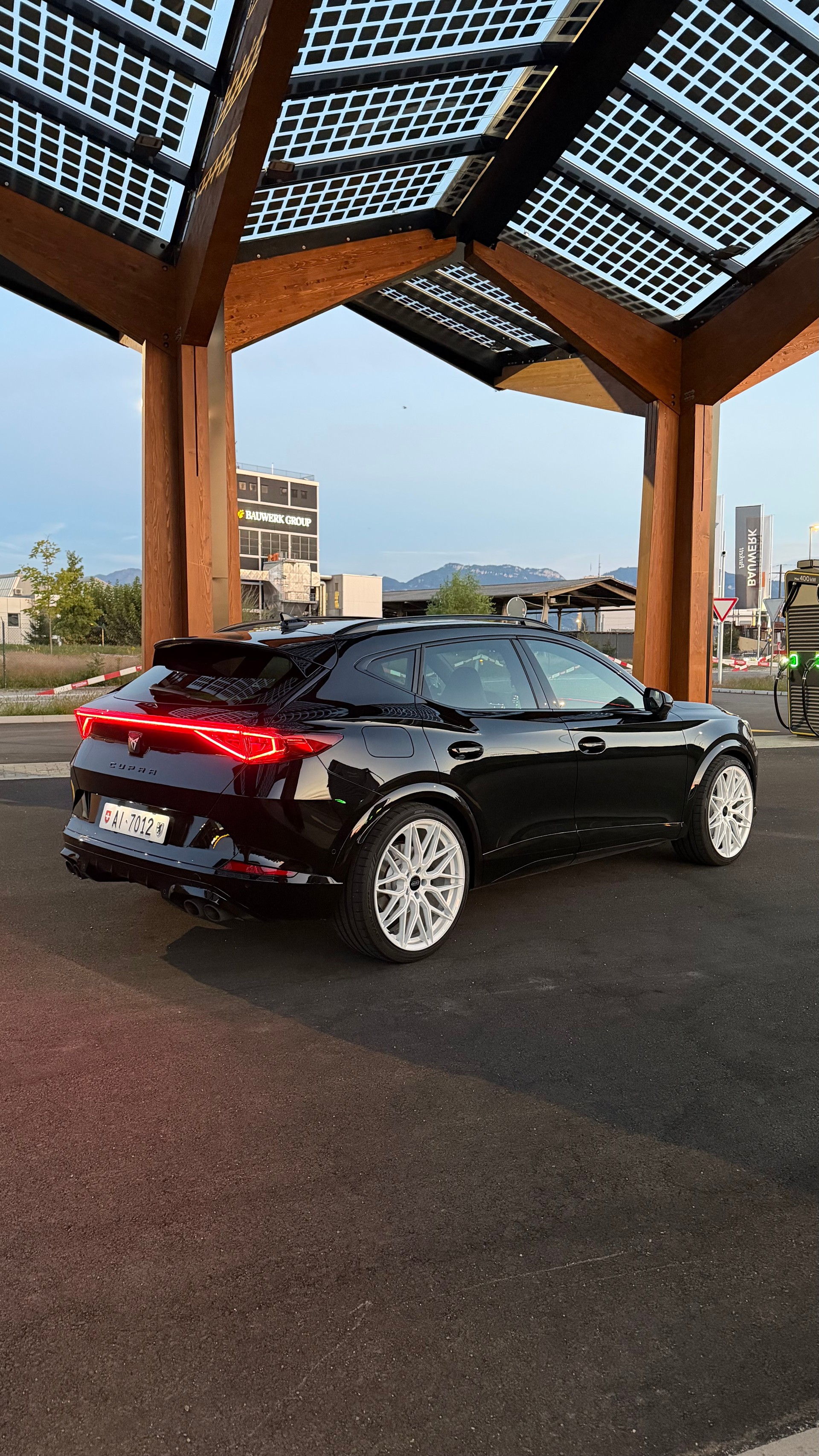 CUPRA FORMENTOR-image-1