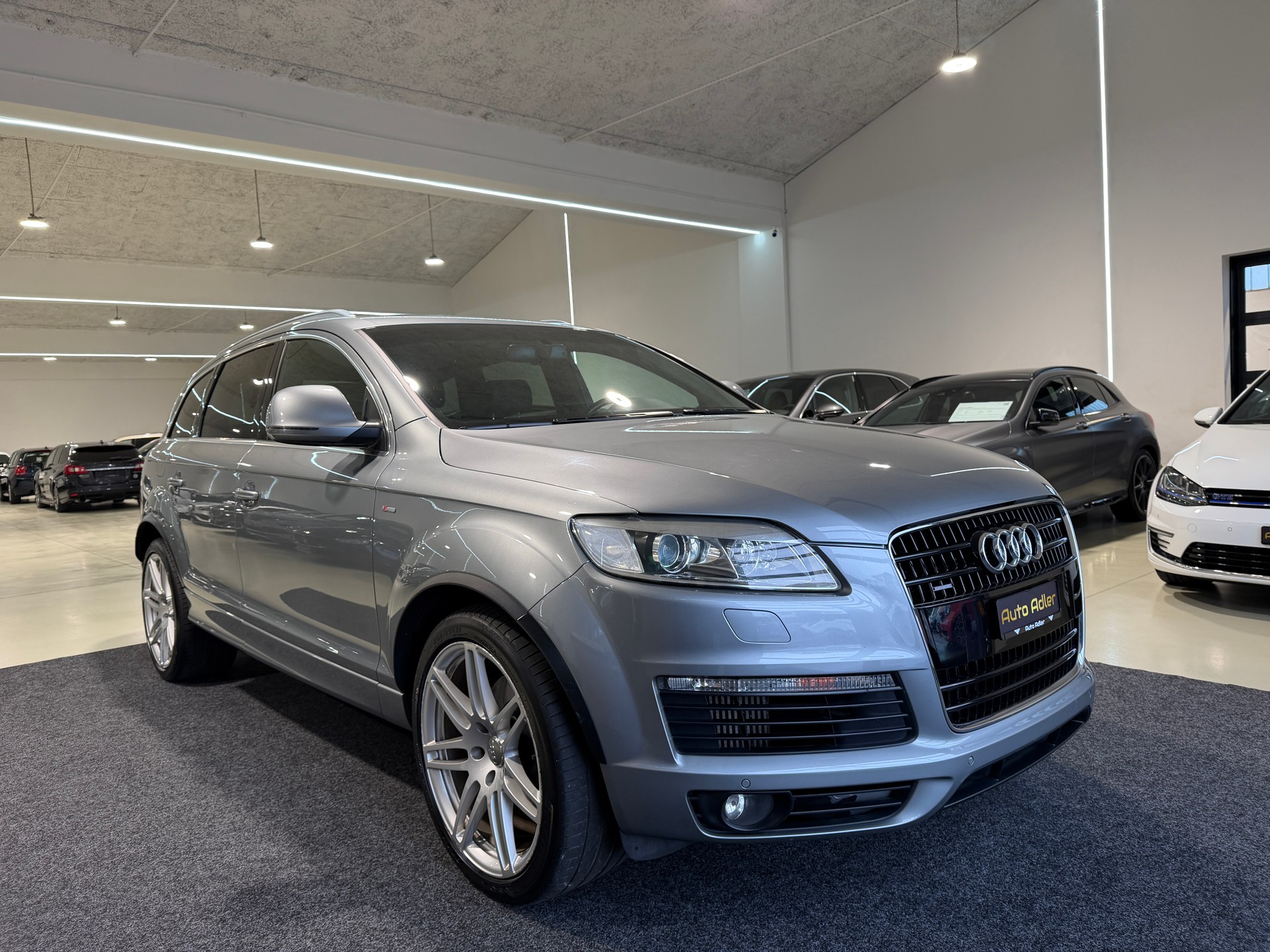 AUDI Q7 4.2 TDI quattro tiptronic-showroom-element-3
