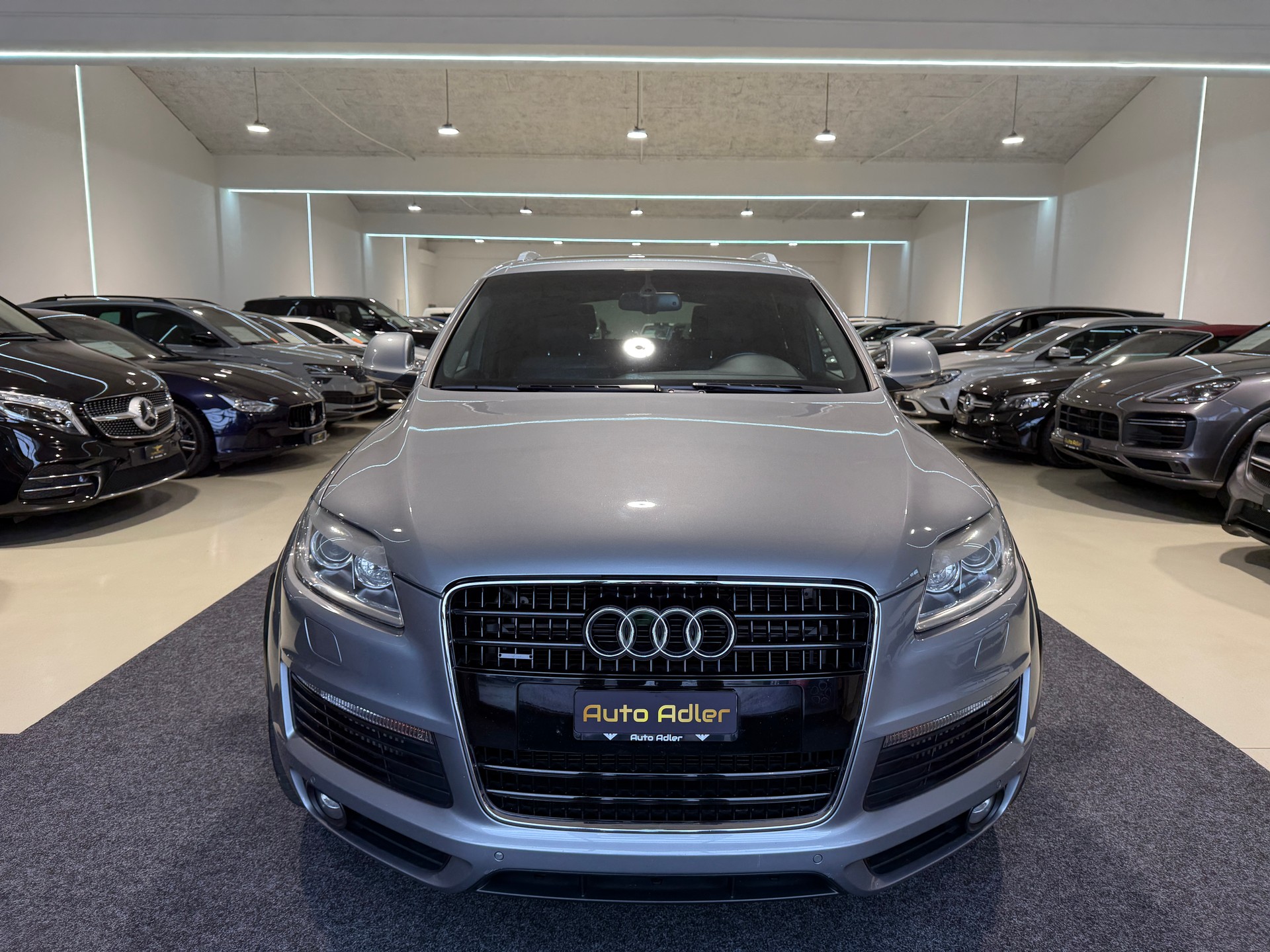 AUDI Q7 4.2 TDI quattro tiptronic-showroom-element-2