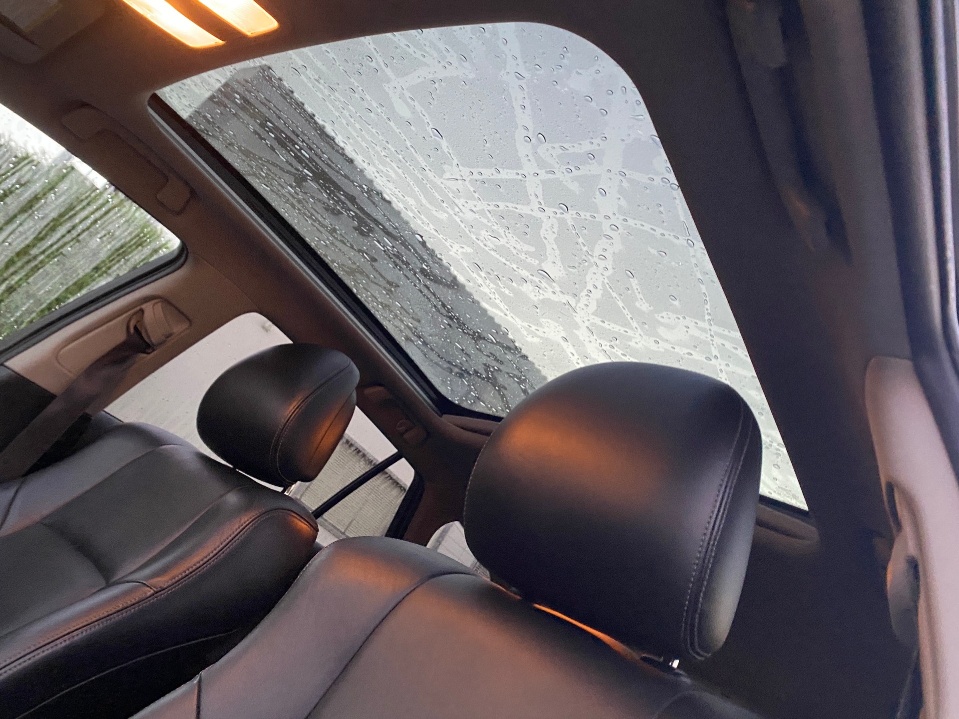 TOYOTA Avensis Sportswagon 2.2D-CAT Linea Sol Premium A-image-14