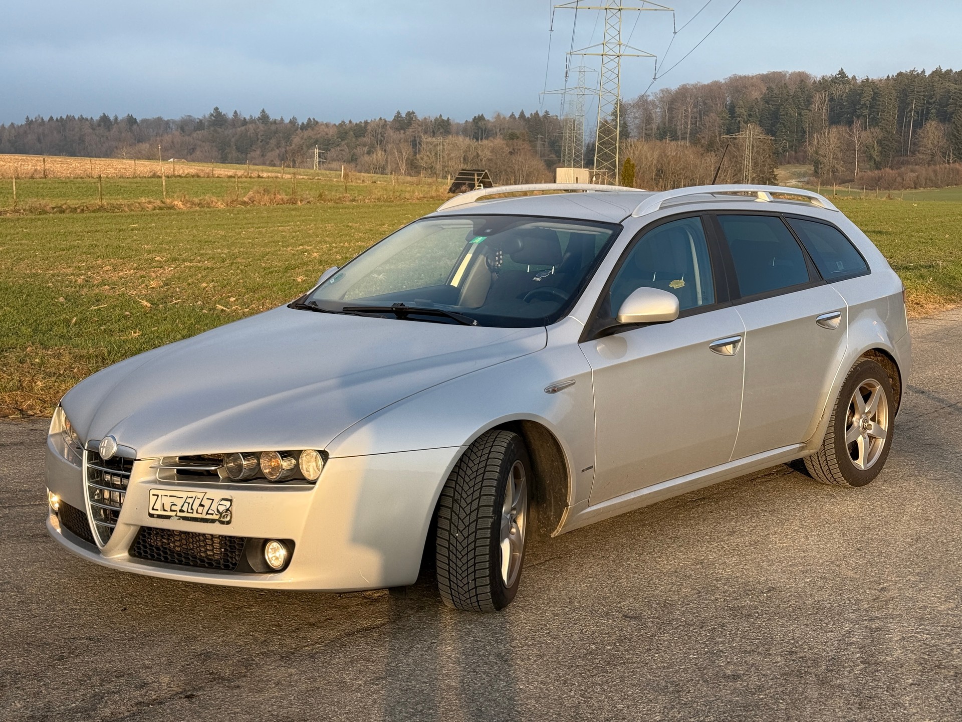 ALFA ROMEO 1.9 JTDM 16V Distinctive-image-1