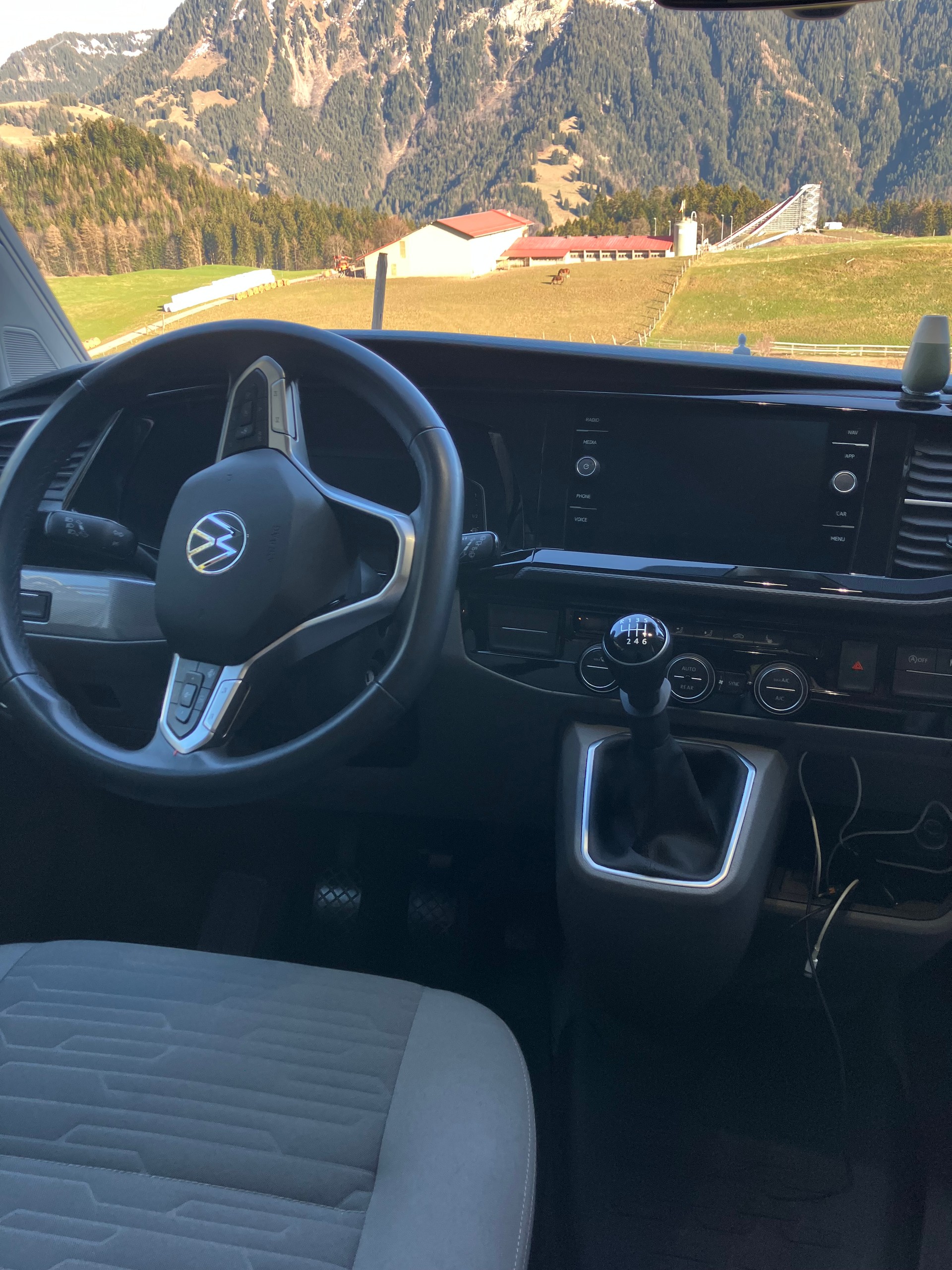 VW 2.0 TDI 150 Ocean Liberty 4m-image-2