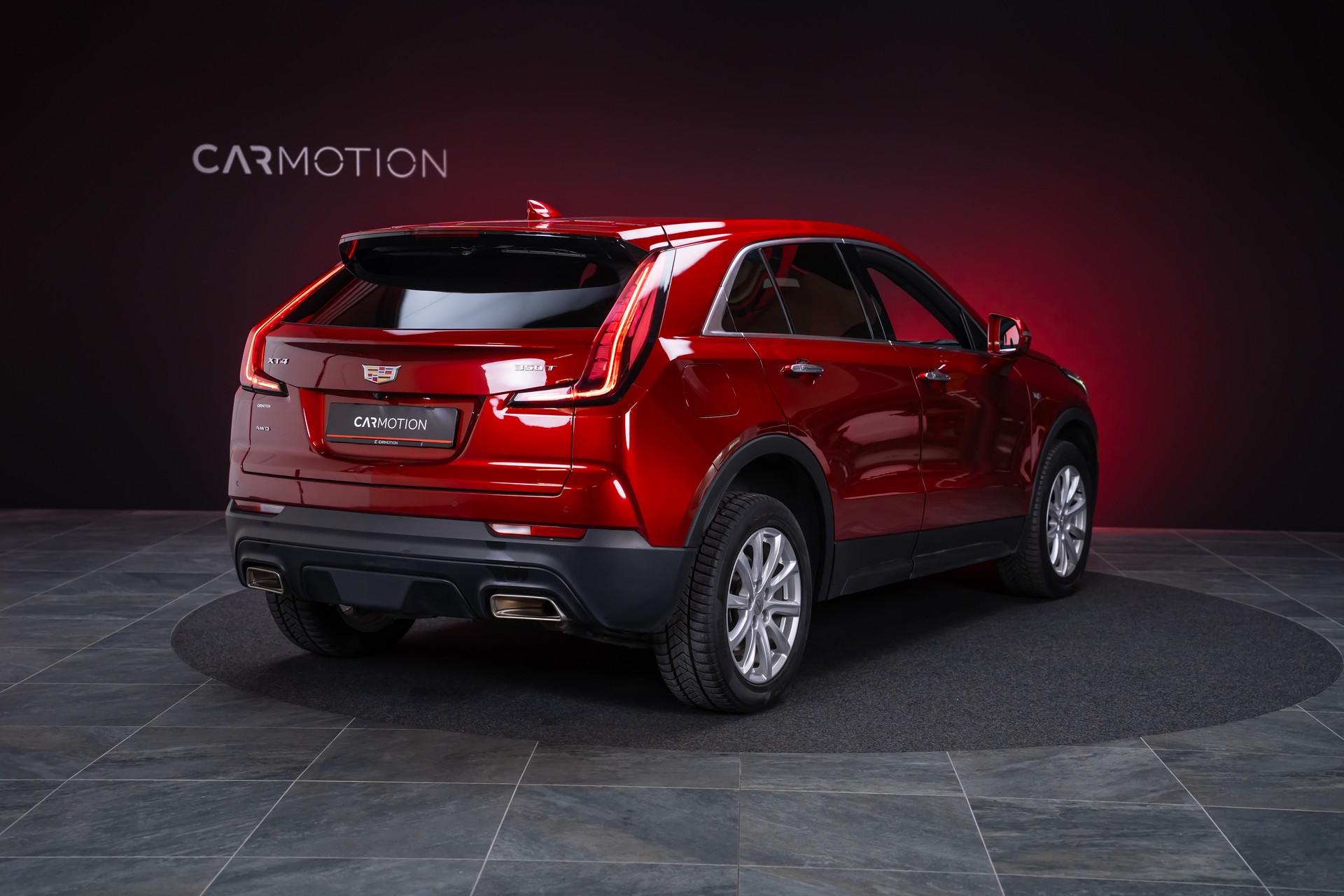 CADILLAC XT4 2.0 T Luxury AWD / Rückfahrkamera / Tempomat / el.Heckklappe-image-4