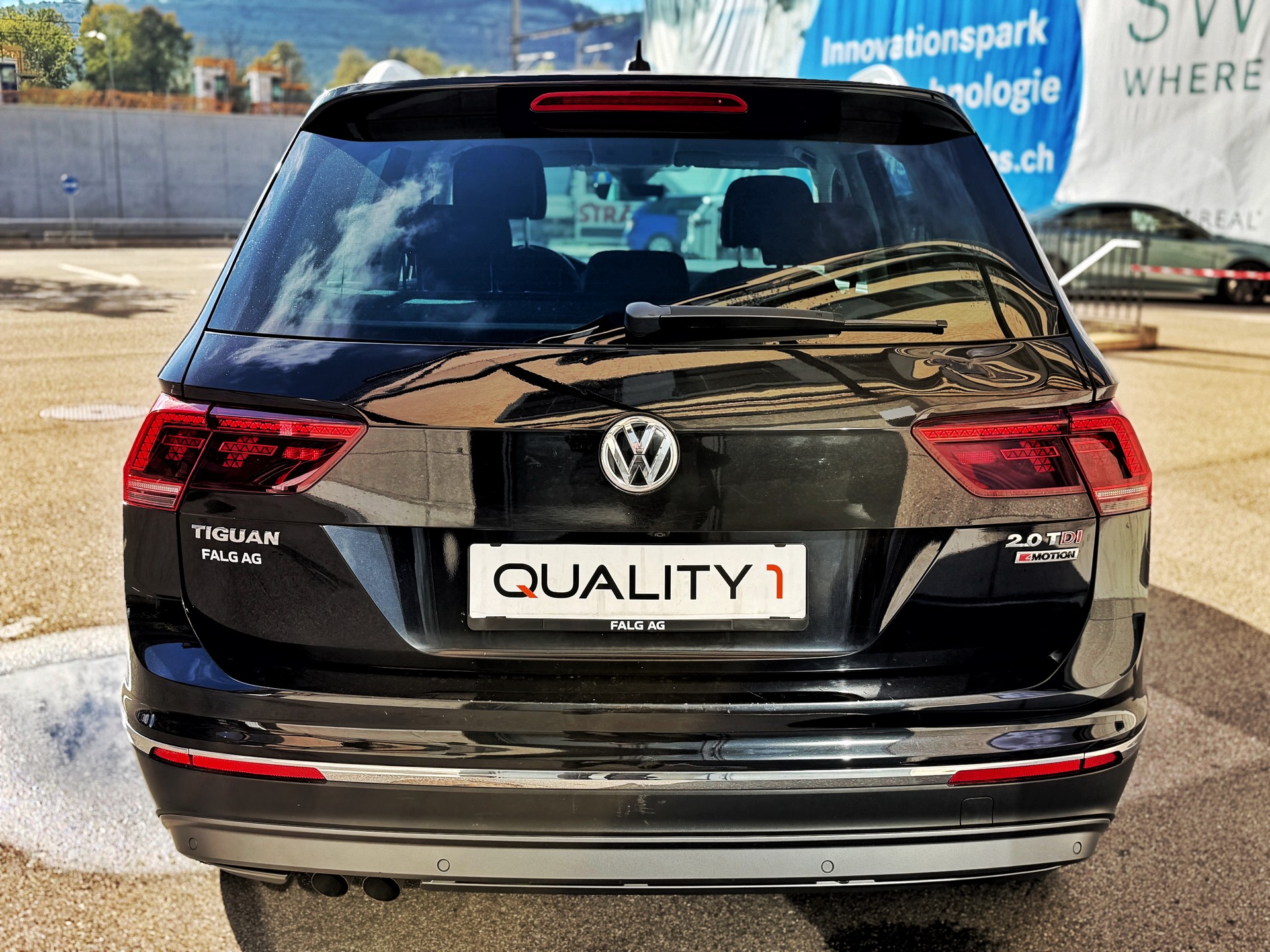 VW Tiguan 2.0 TDI SCR Highline 4Motion DSG-image-3