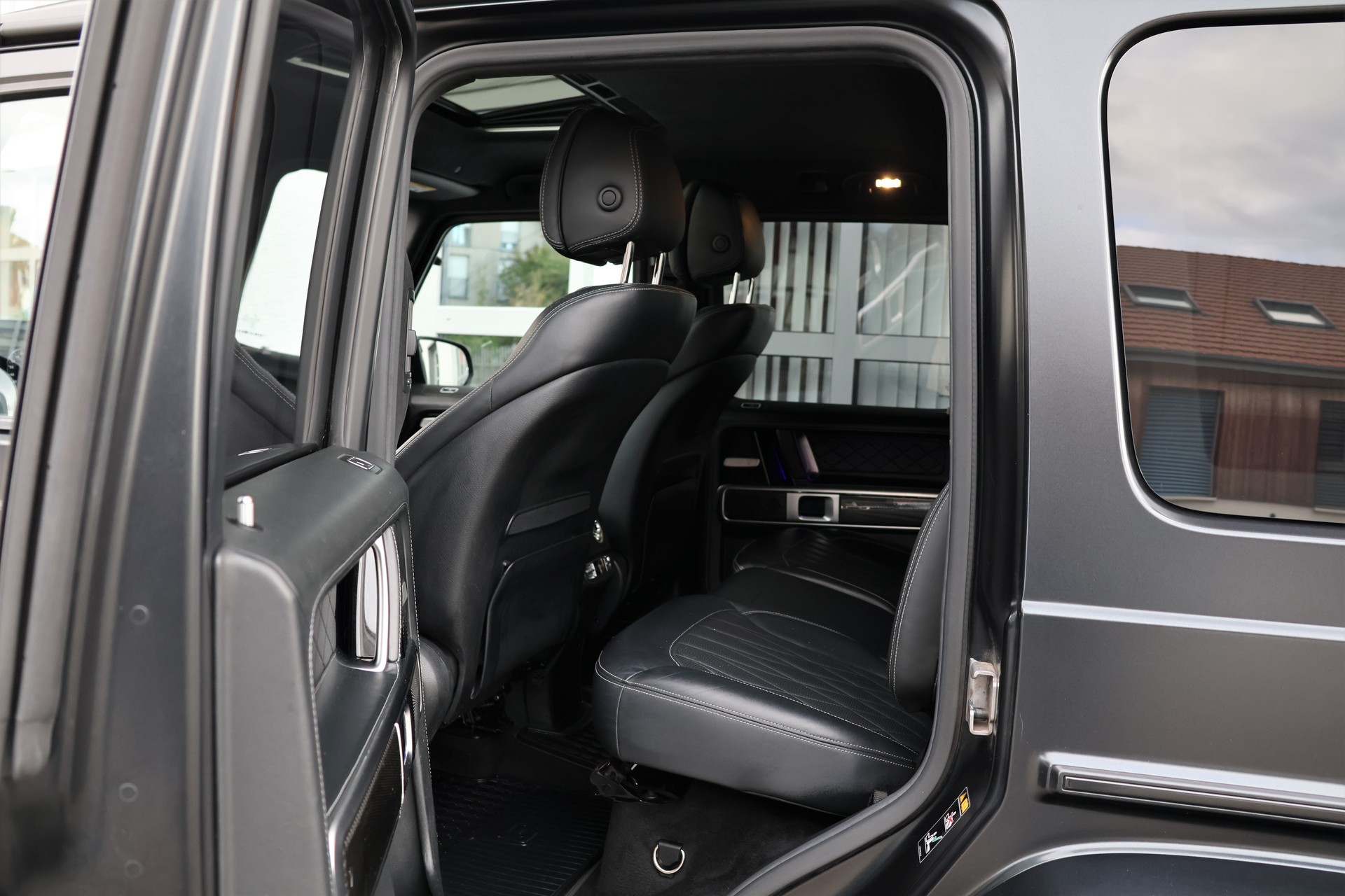 MERCEDES-BENZ G 63 AMG Speedshift Plus G-Tronic *Designo Magno*-image-14