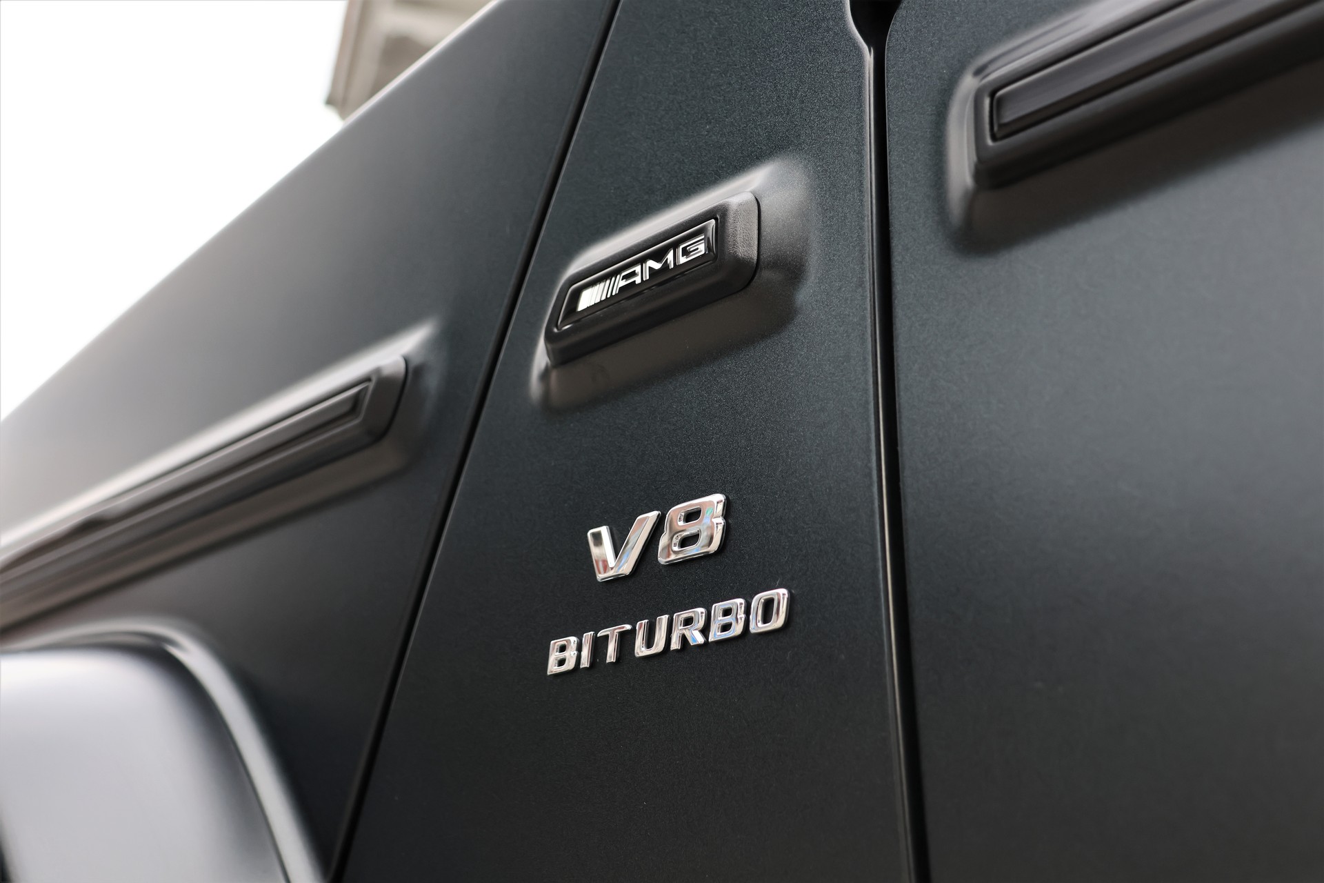MERCEDES-BENZ G 63 AMG Speedshift Plus G-Tronic *Designo Magno*-image-9
