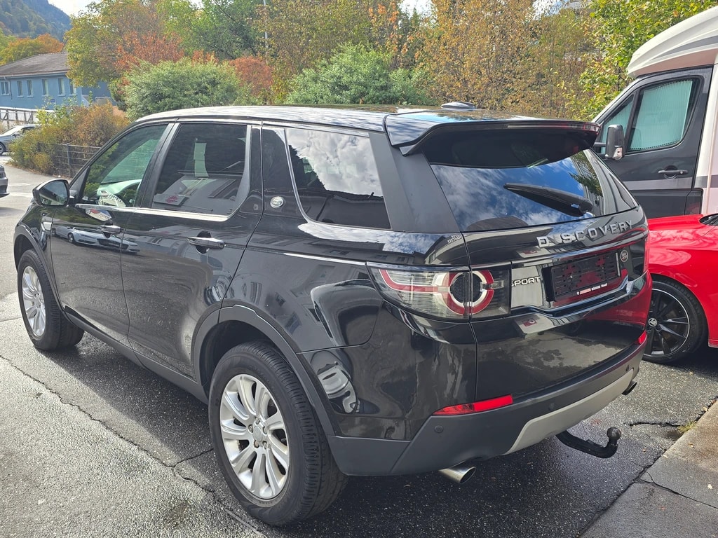 LAND ROVER Discovery Sport 2.0 TD4 SE AT9-image-2