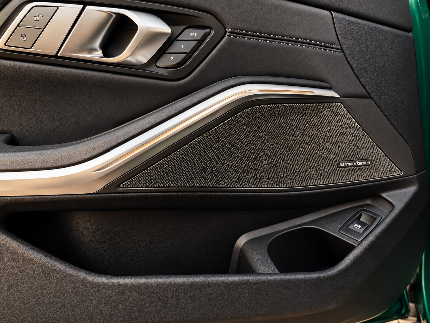 BMW M3 Competition M xDrive-image-9