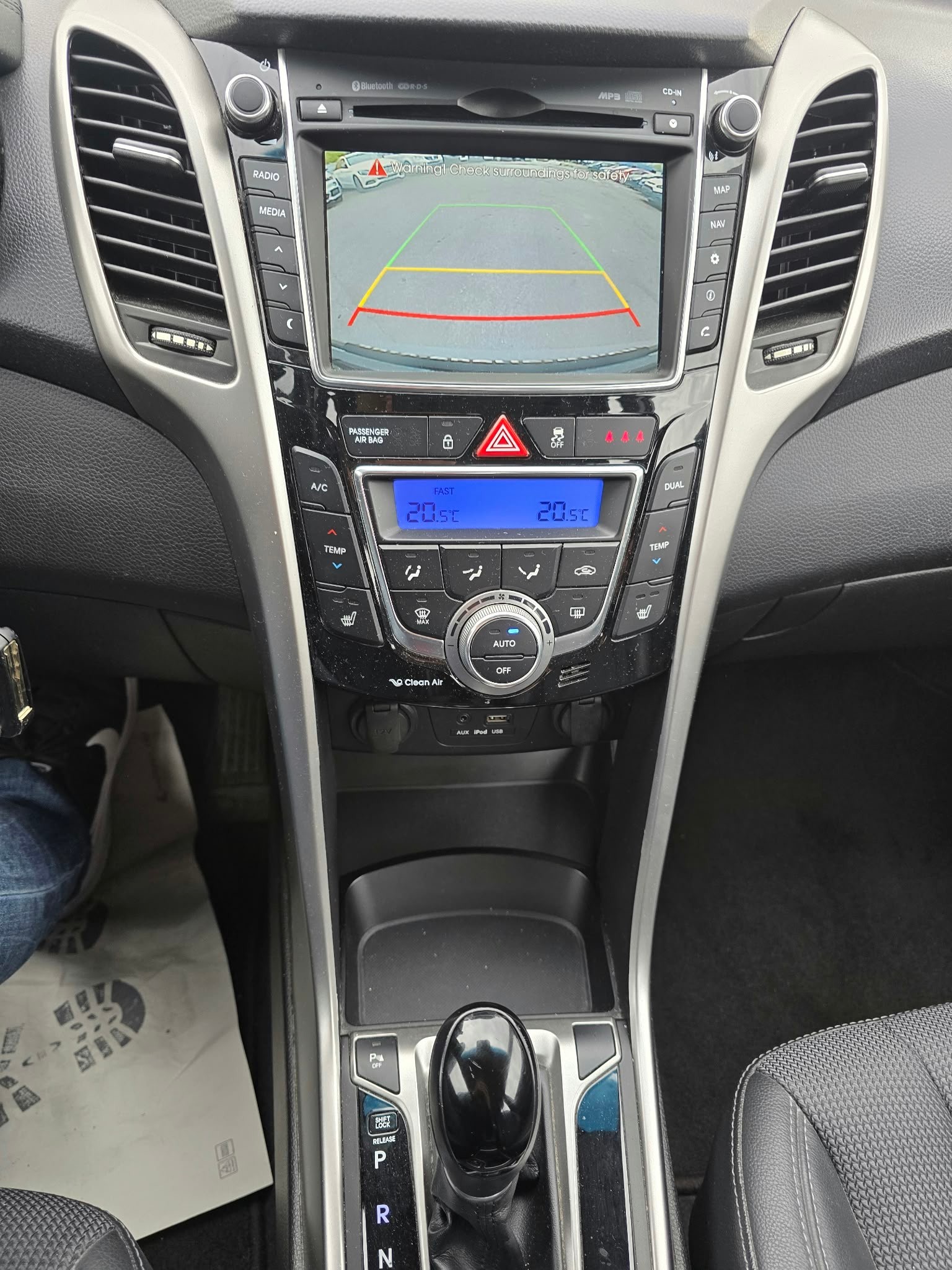HYUNDAI i30 Wagon 1.6 CRDi GO Automatic DCT-image-8