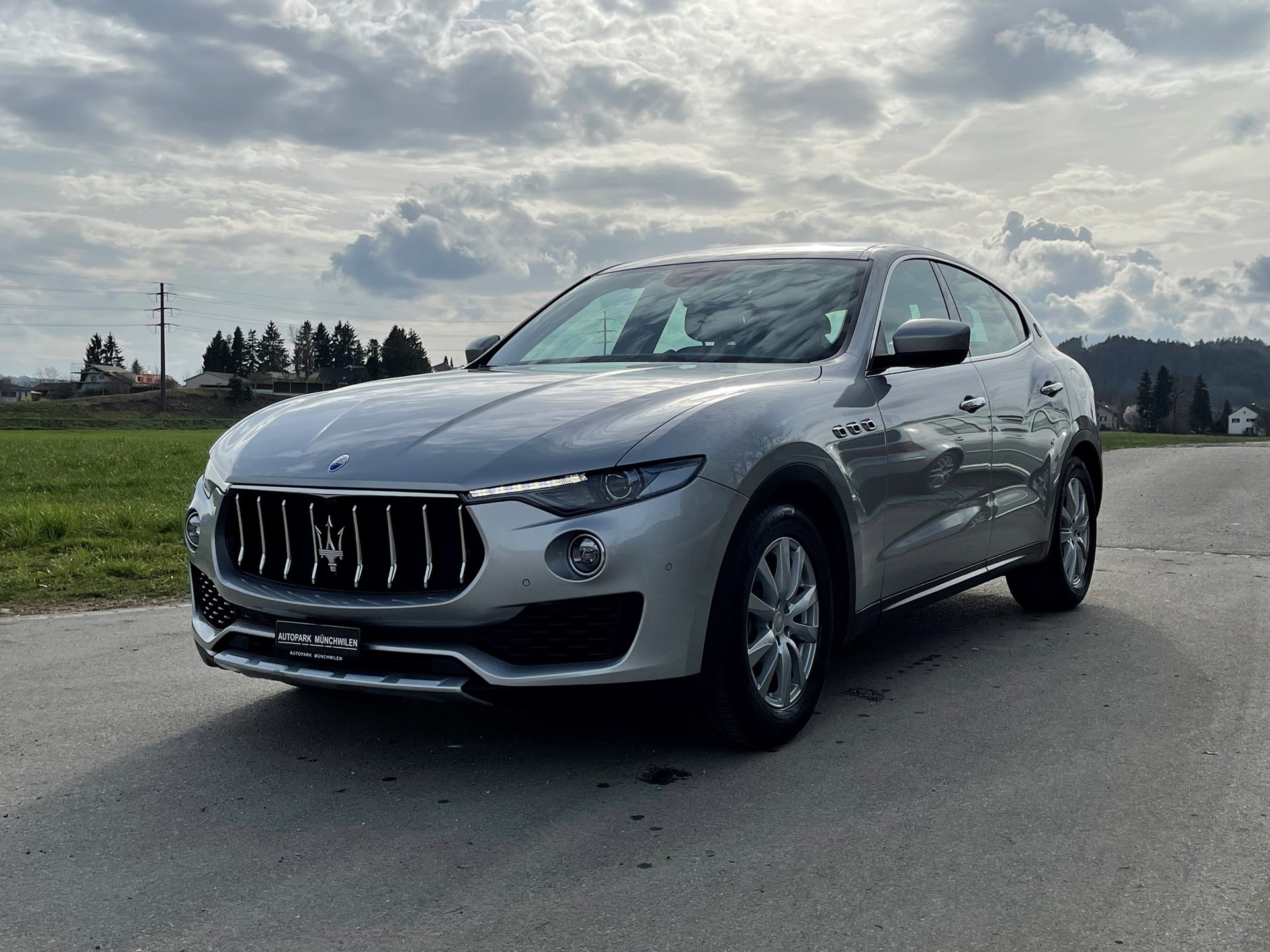 MASERATI Levante D 3.0 V6 Automatica-image-0