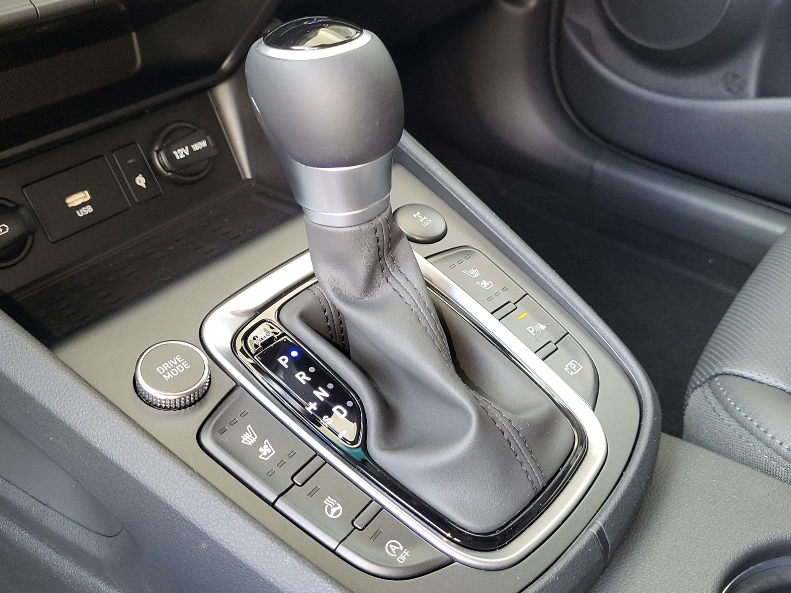 HYUNDAI Kona 1.6 T-GDi Vertex 4WD Two Tone-image-10