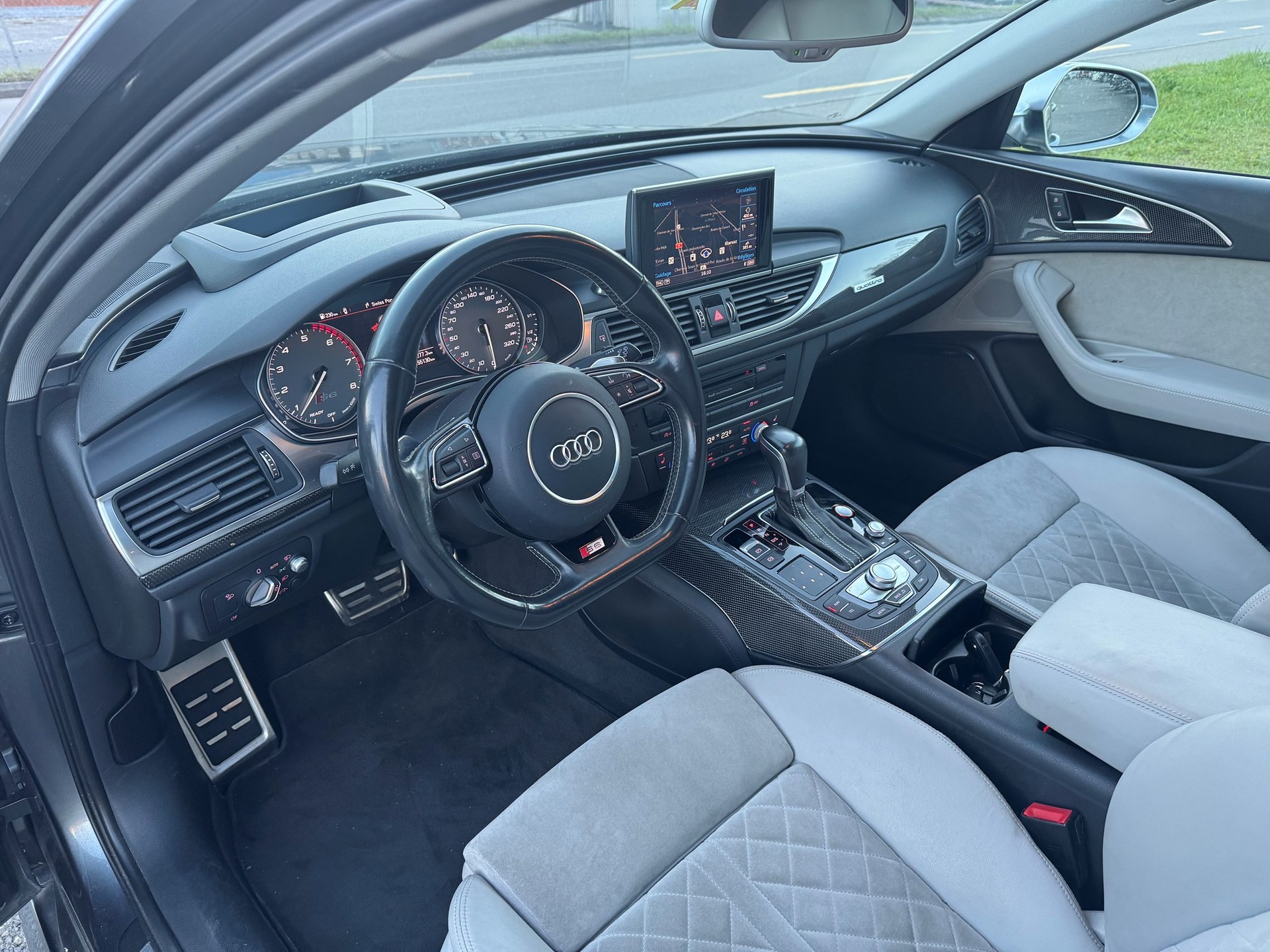 AUDI S6 Avant 4.0 TFSI V8 quattro S-tronic-image-10