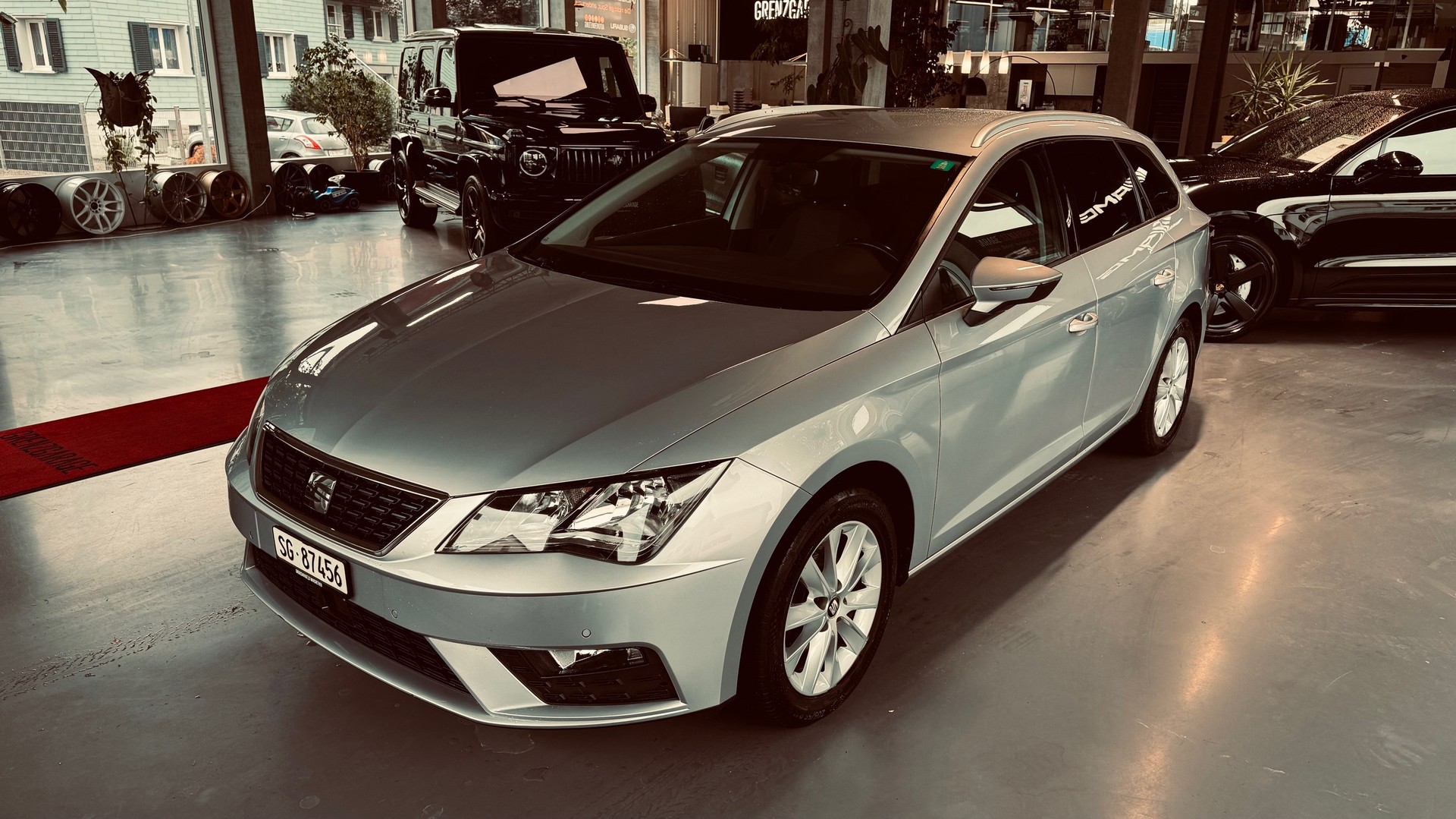 SEAT Leon ST 1.6 TDI CR Style DSG-image-0