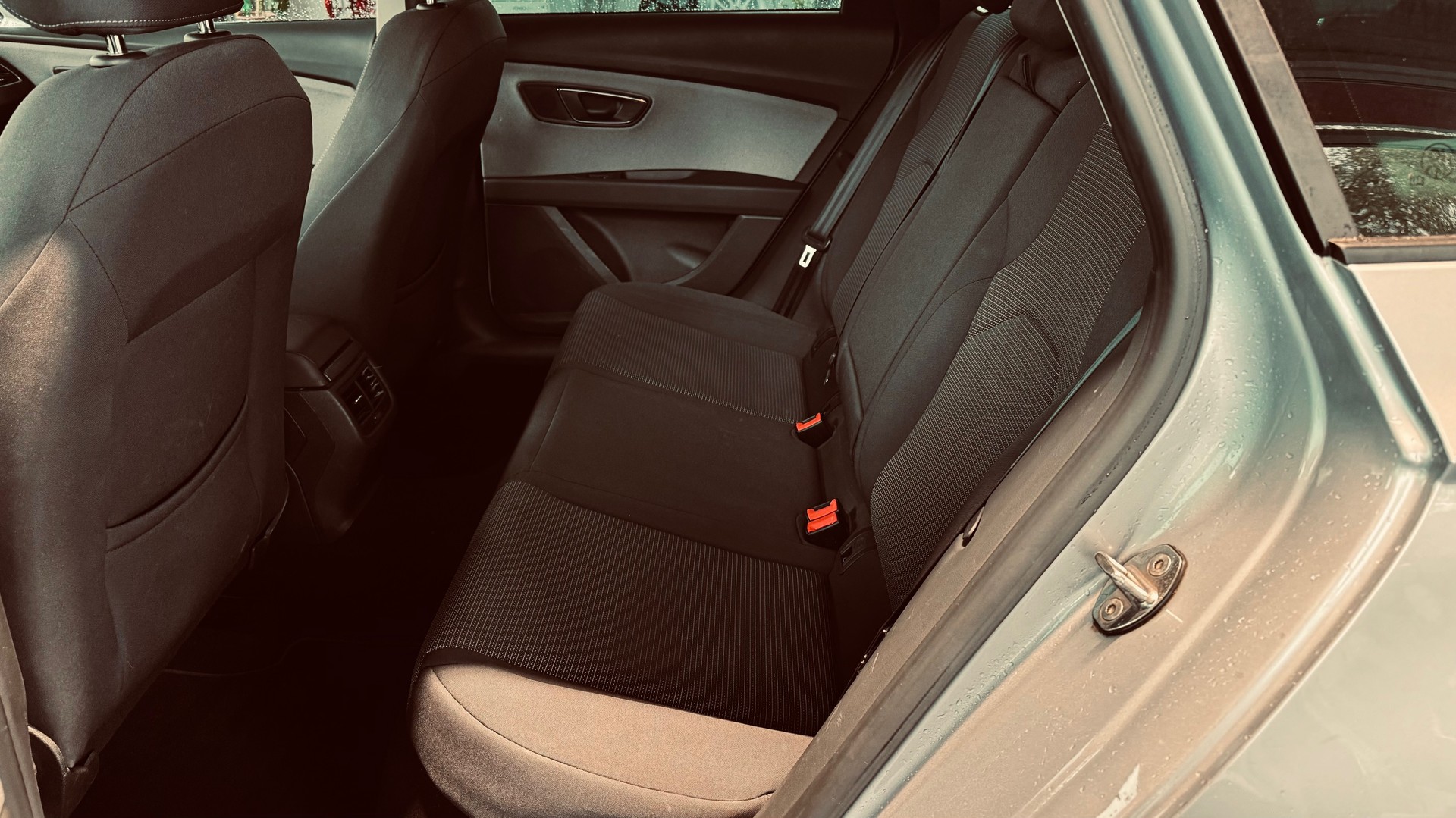 SEAT Leon ST 1.6 TDI CR Style DSG-image-7