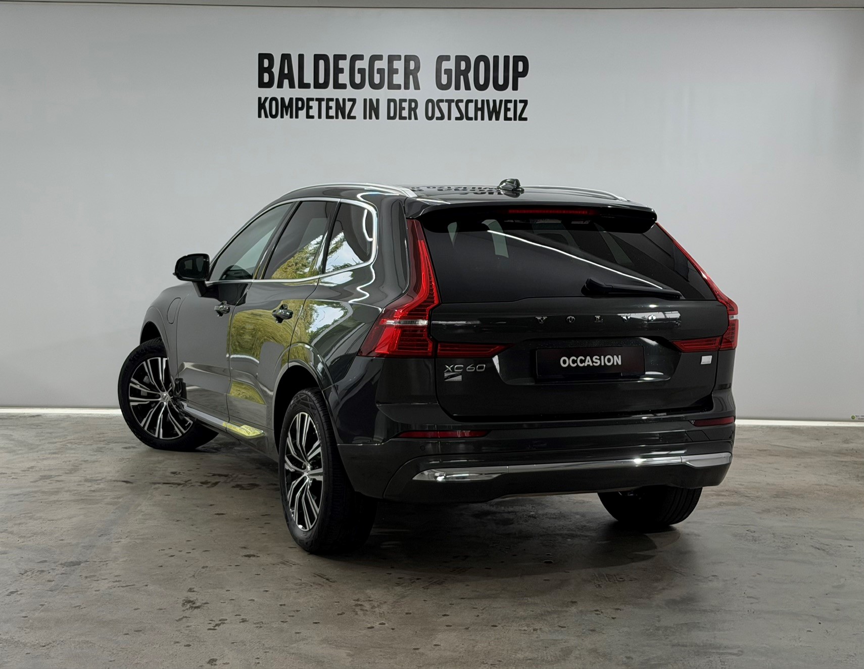 VOLVO XC60 2.0 T8 TE Inscription eAW-image-1