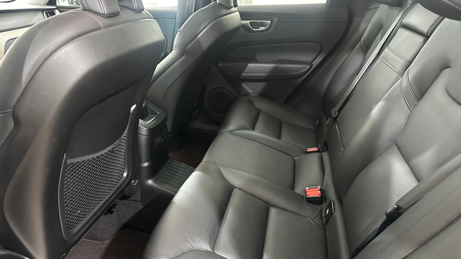 VOLVO XC60 2.0 T8 TE Inscription eAW-image-5