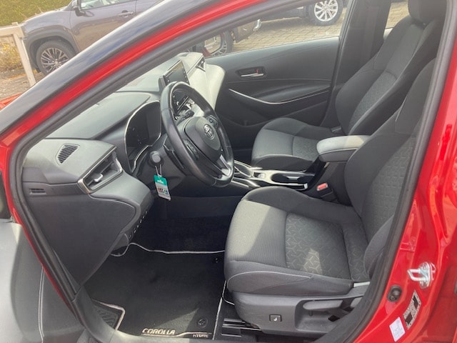 TOYOTA Corolla 2.0 HSD Trend e-CVT-image-6