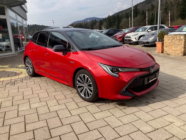 TOYOTA Corolla 2.0 HSD Trend e-CVT-image-2