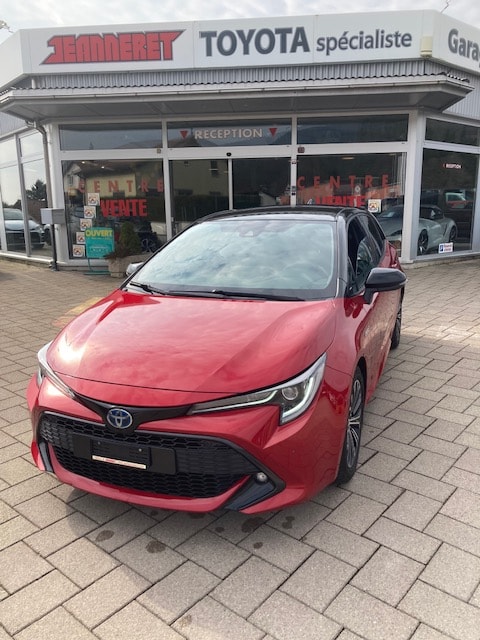 TOYOTA Corolla 2.0 HSD Trend e-CVT-image-0