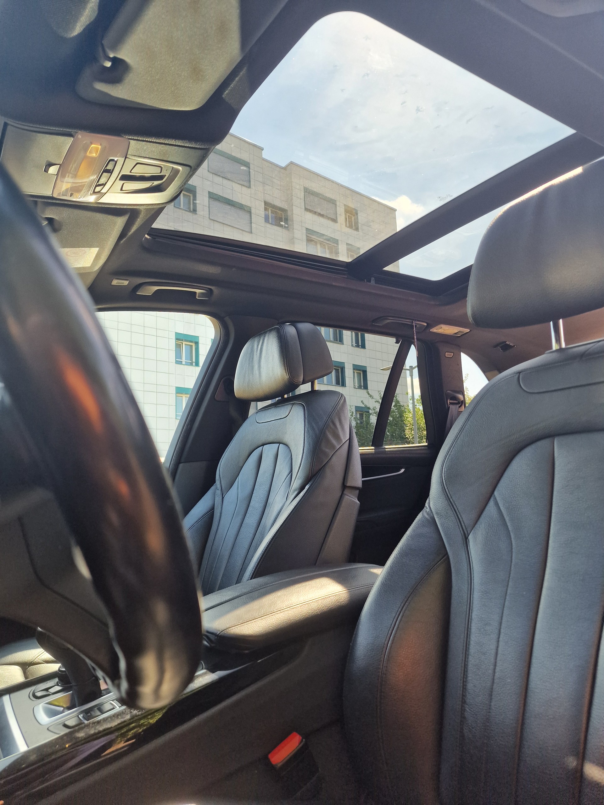 BMW X5 xDrive M50d Steptronic-image-11