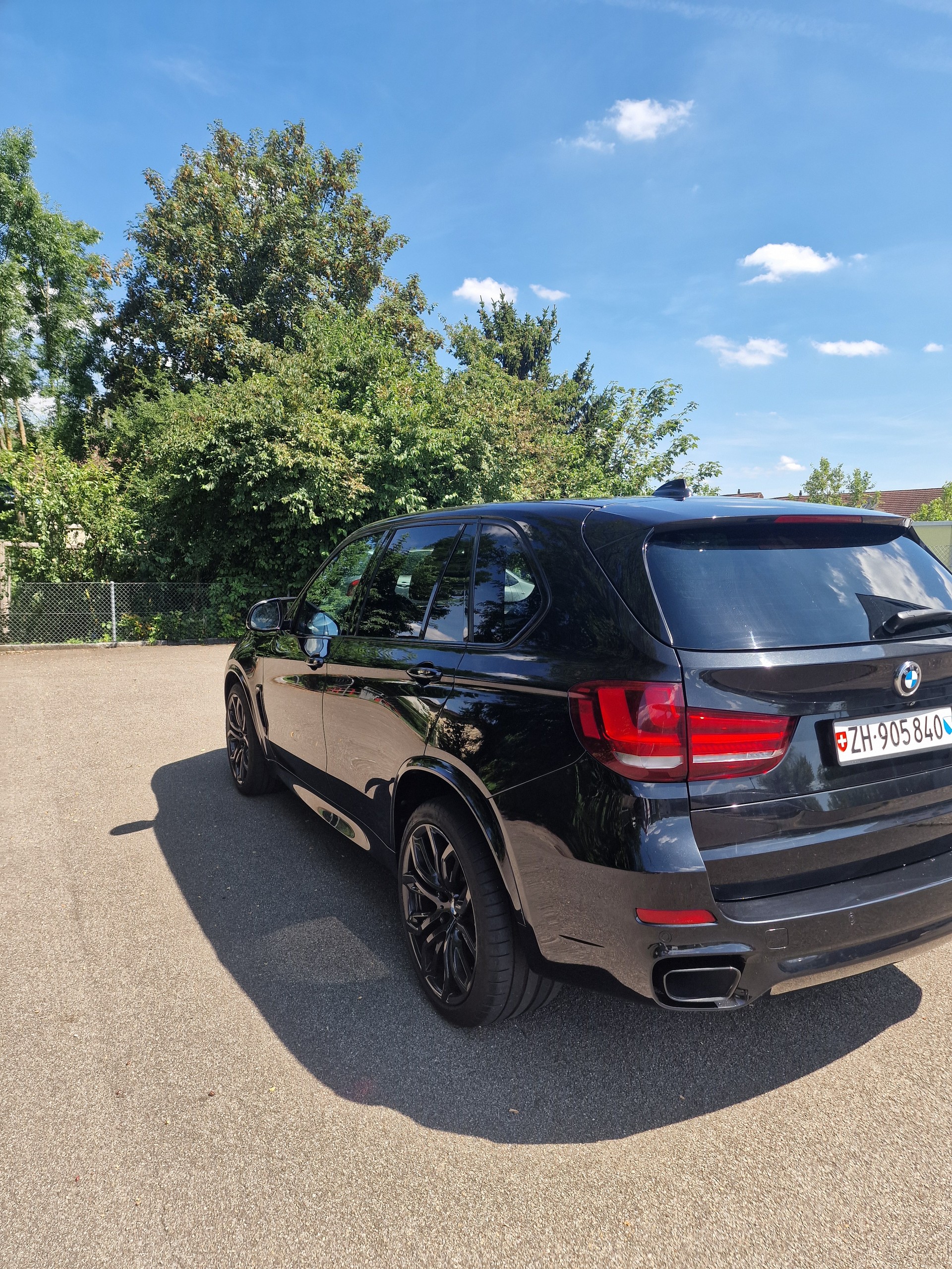 BMW X5 xDrive M50d Steptronic-image-1