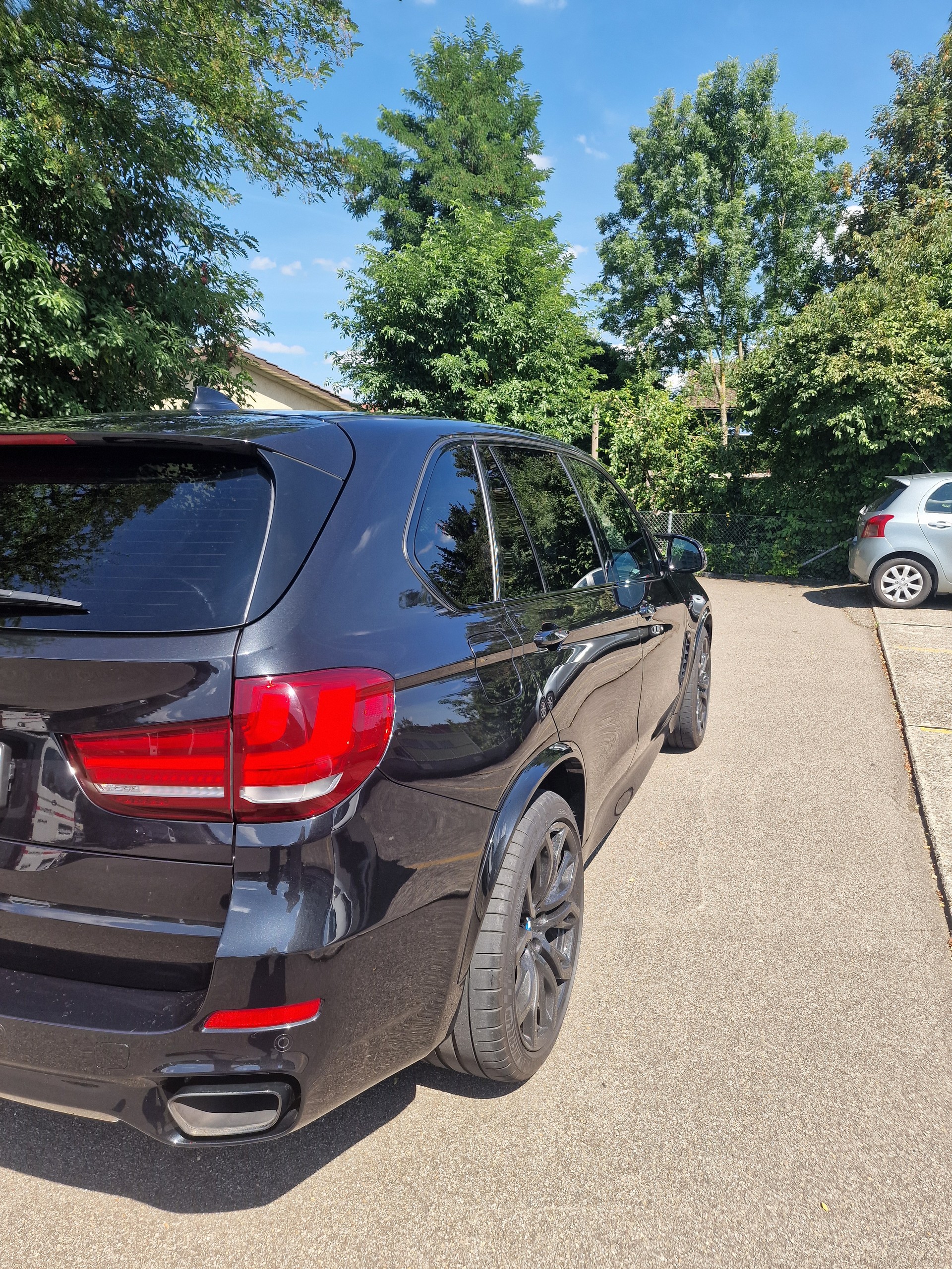 BMW X5 xDrive M50d Steptronic-image-2