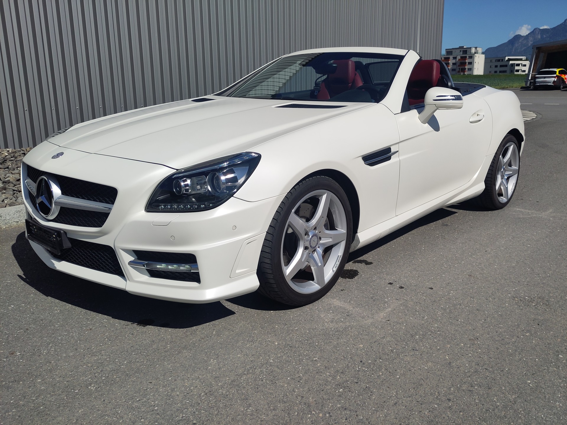MERCEDES-BENZ SLK 250 Eyecatcher 7G-Tronic-image-3
