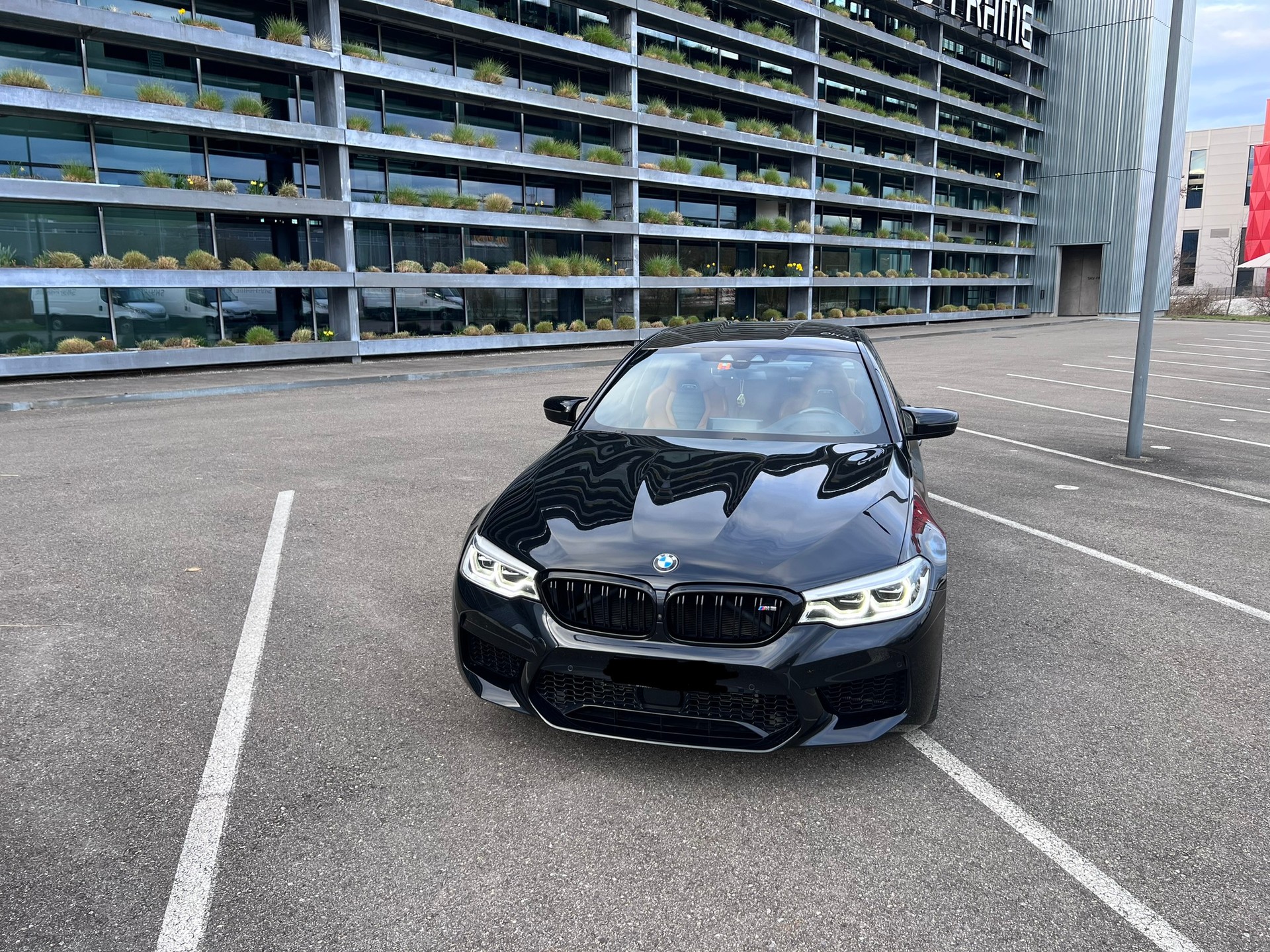 BMW M5 xDrive Competition Drivelogic-image-3
