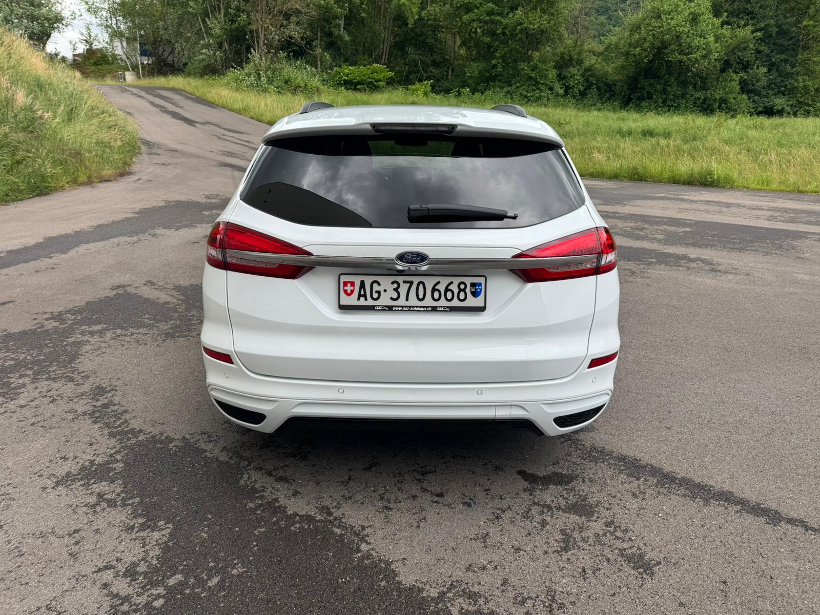 FORD Mondeo 2.0 TDCi ST-Line PowerShift-image-4