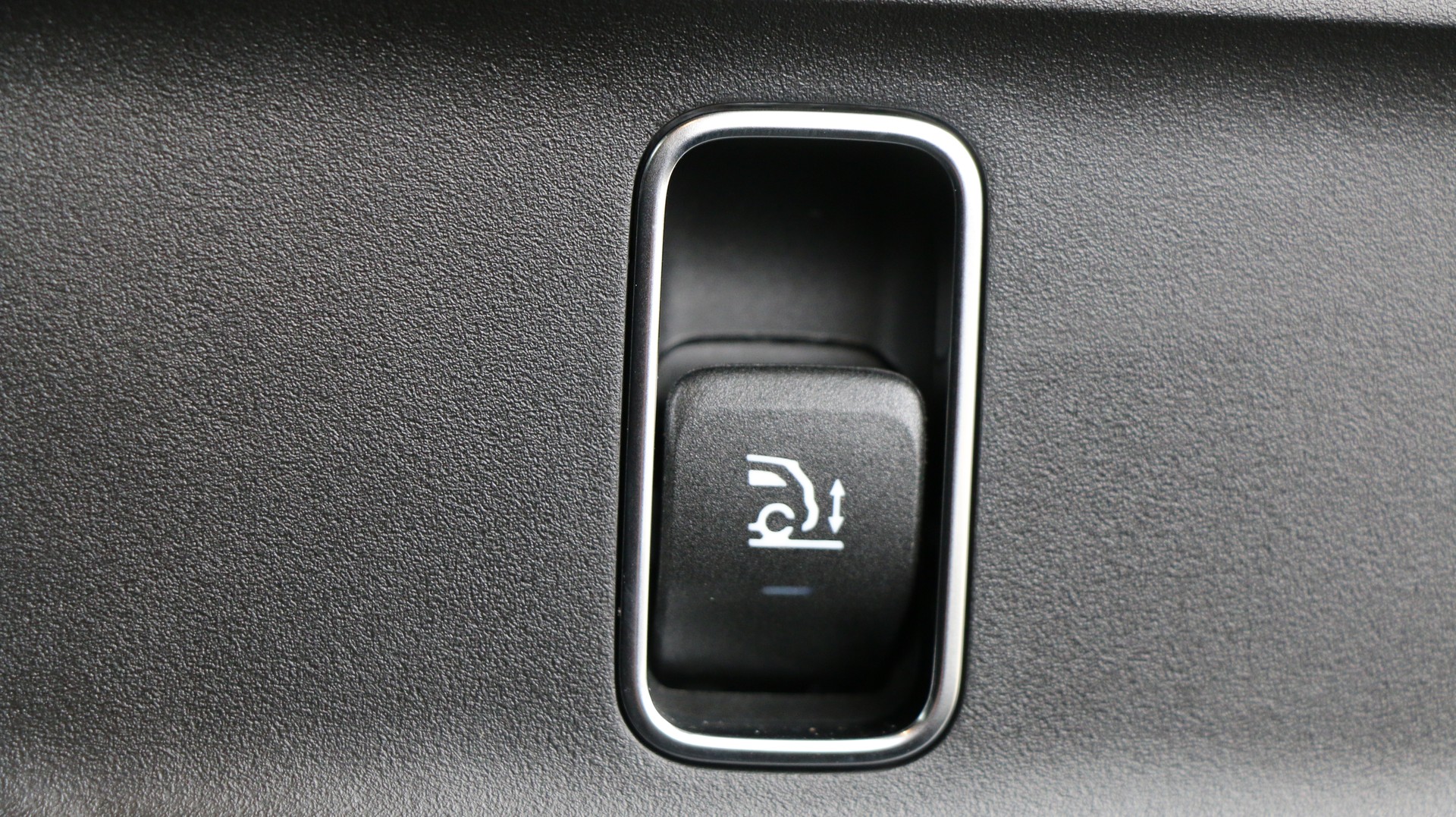 MERCEDES-BENZ GLE 400 e EQ Star 4M-image-14
