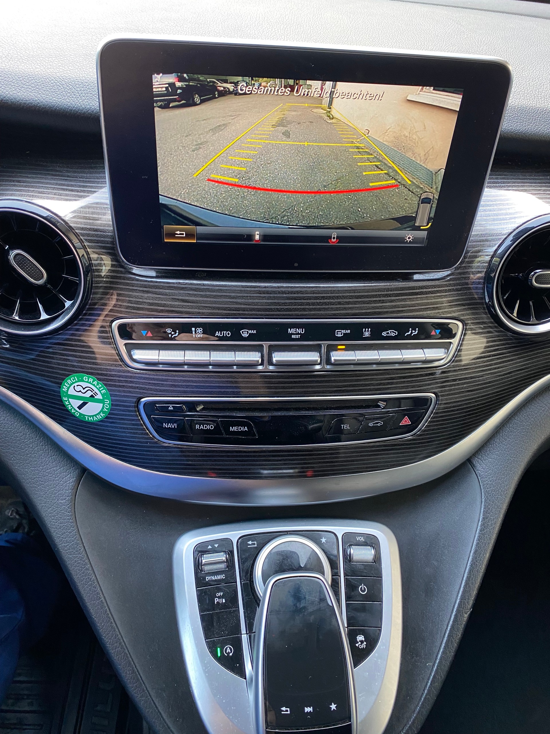 MERCEDES-BENZ V 250 d lang Avantgarde 4Matic G-Tronic-image-4