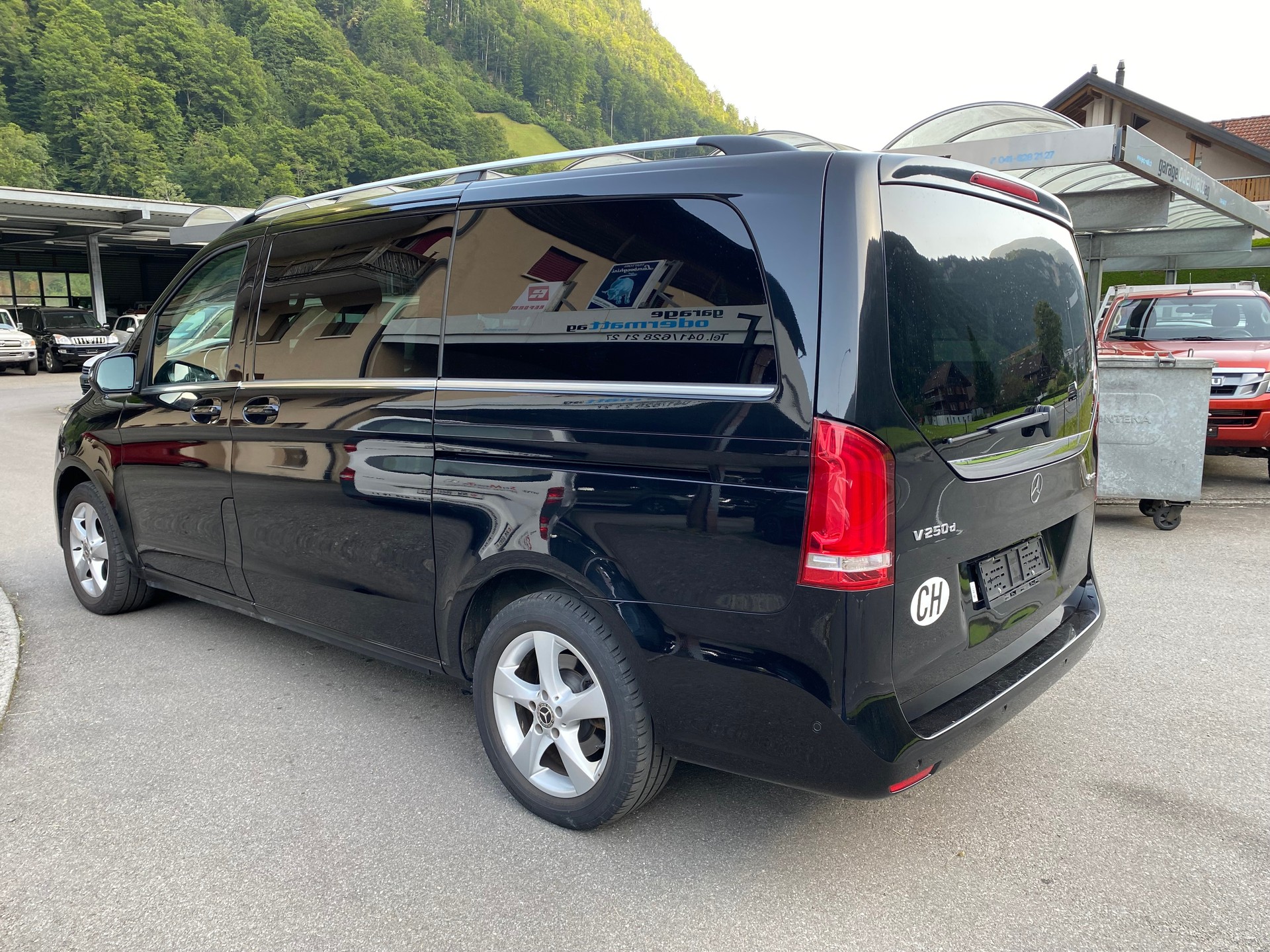 MERCEDES-BENZ V 250 d lang Avantgarde 4Matic G-Tronic-image-13