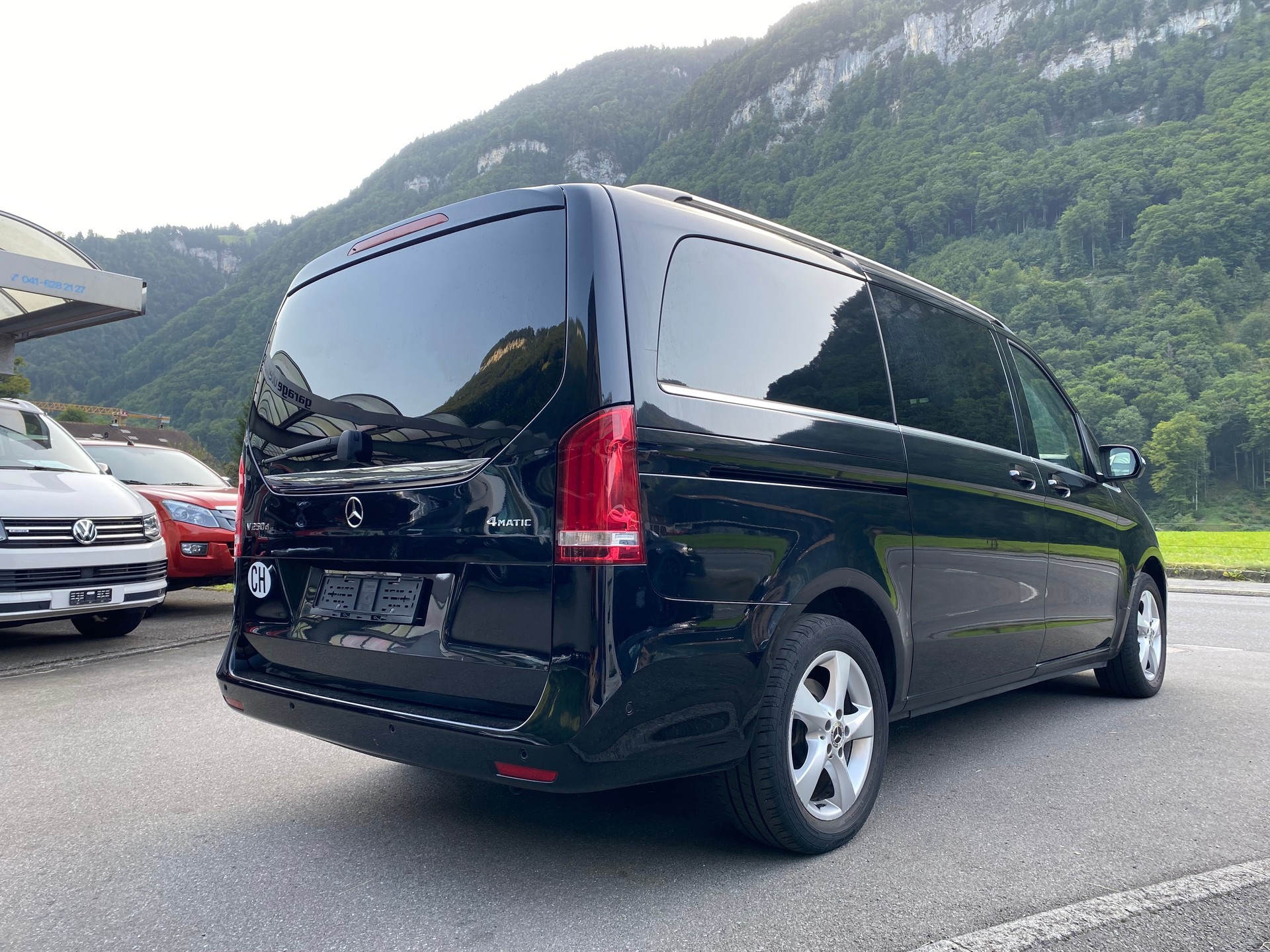 MERCEDES-BENZ V 250 d lang Avantgarde 4Matic G-Tronic-image-9