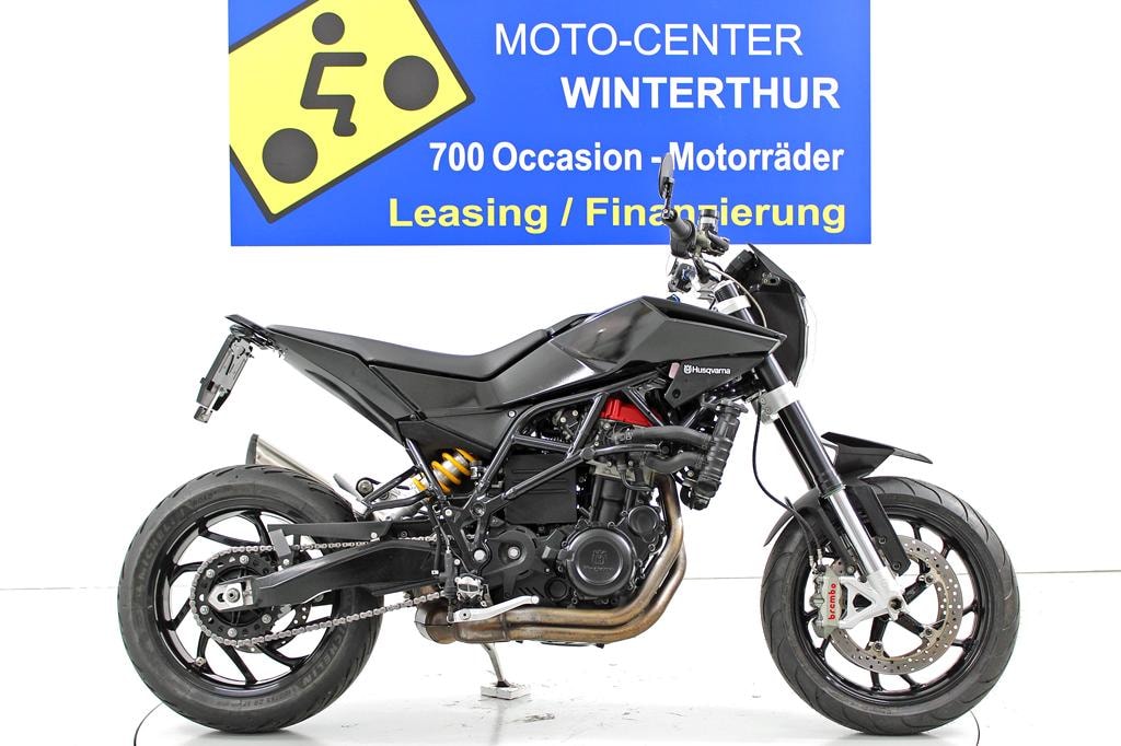 HUSQVARNA Nuda 900 R