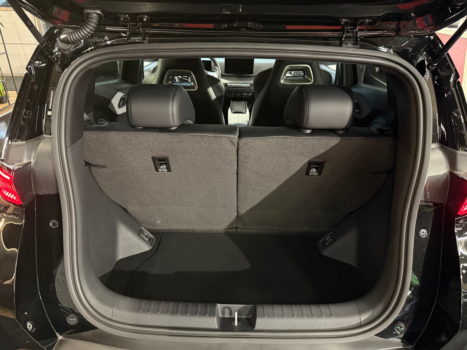 BYD Dolphin Surf 43 kWh Comfort-image-28