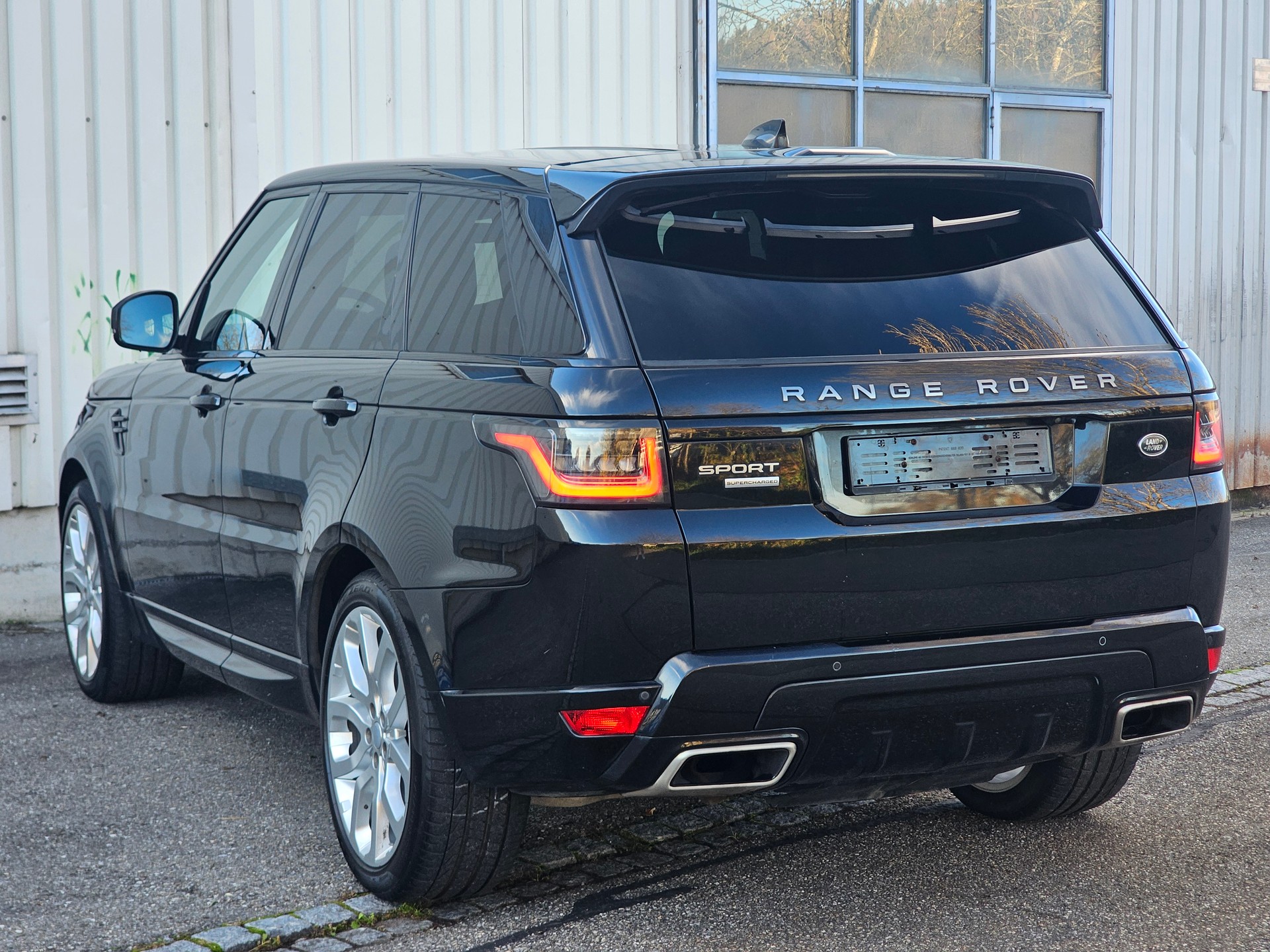 LAND ROVER Range Rover Sport 5.0 V8 S/C HSE Dynamic Automatic-image-5