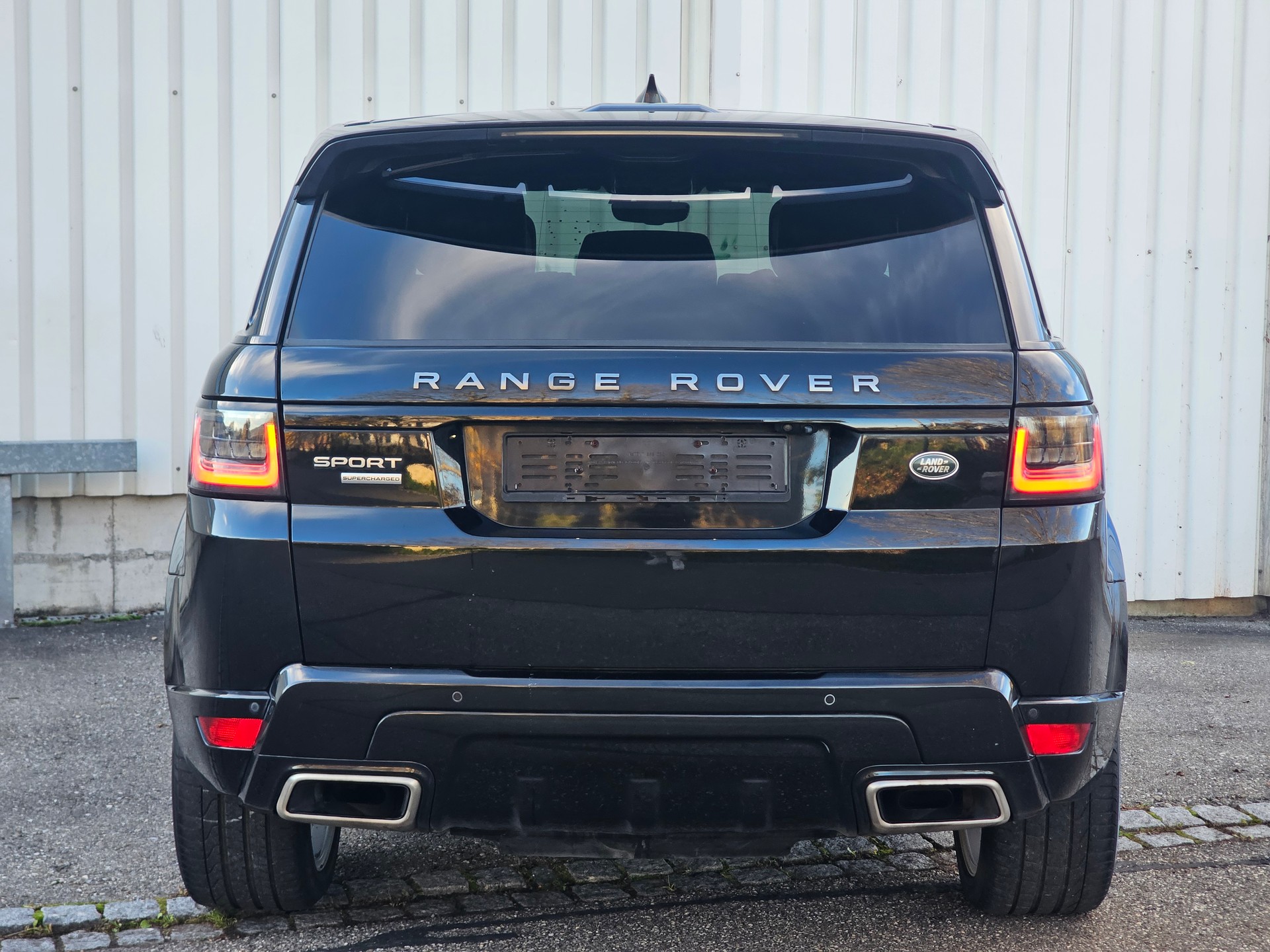 LAND ROVER Range Rover Sport 5.0 V8 S/C HSE Dynamic Automatic-image-4