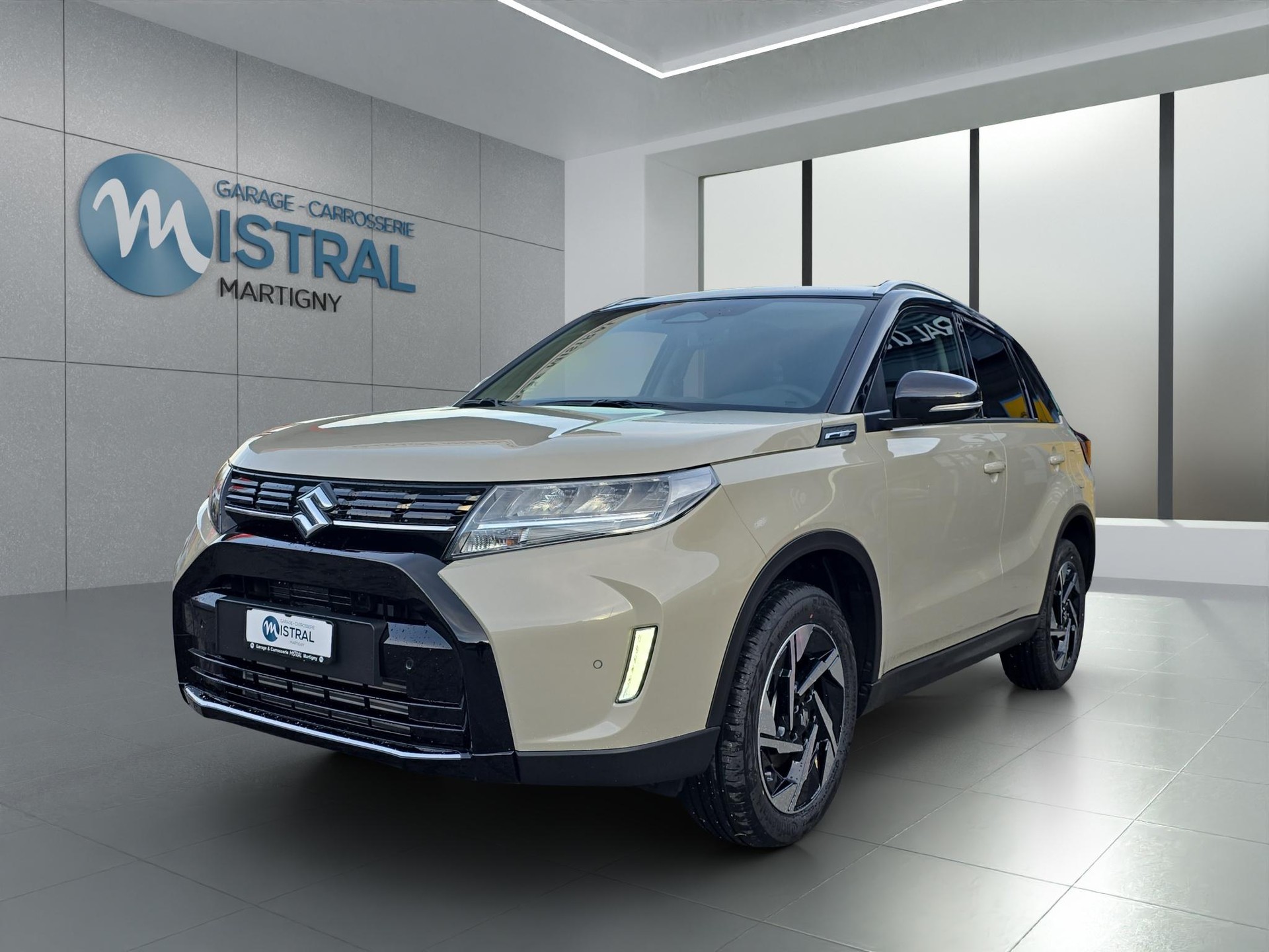 SUZUKI Vitara 1.4 T Compact Top Hybrid 4x4-image-0