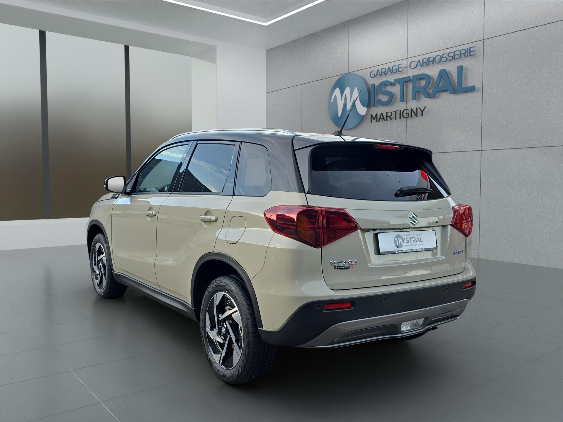 SUZUKI Vitara 1.4 T Compact Top Hybrid 4x4-image-2