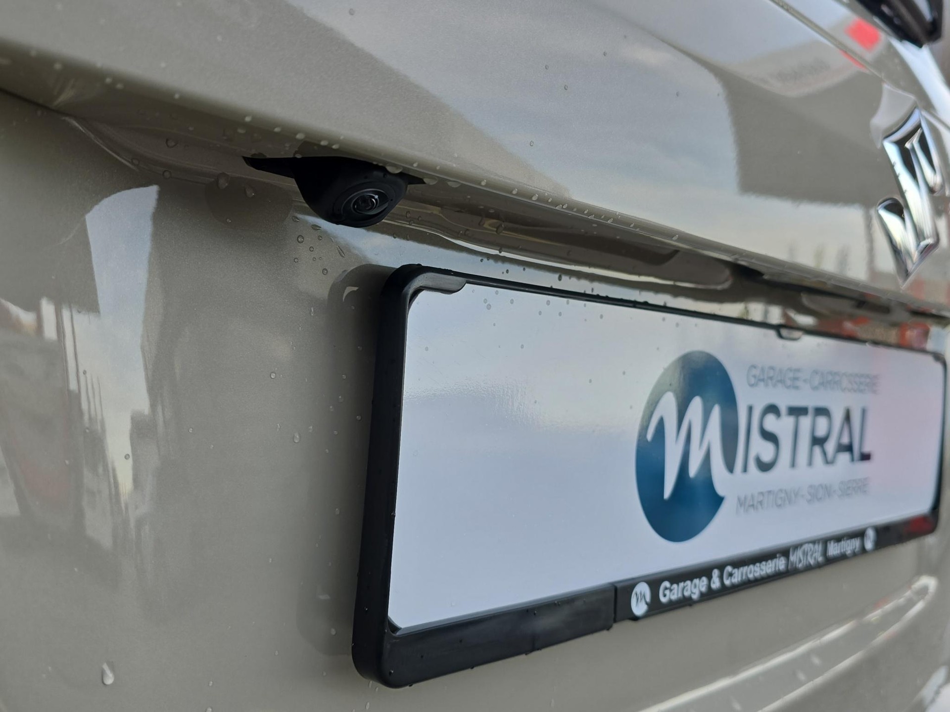 SUZUKI Vitara 1.4 T Compact Top Hybrid 4x4-image-12
