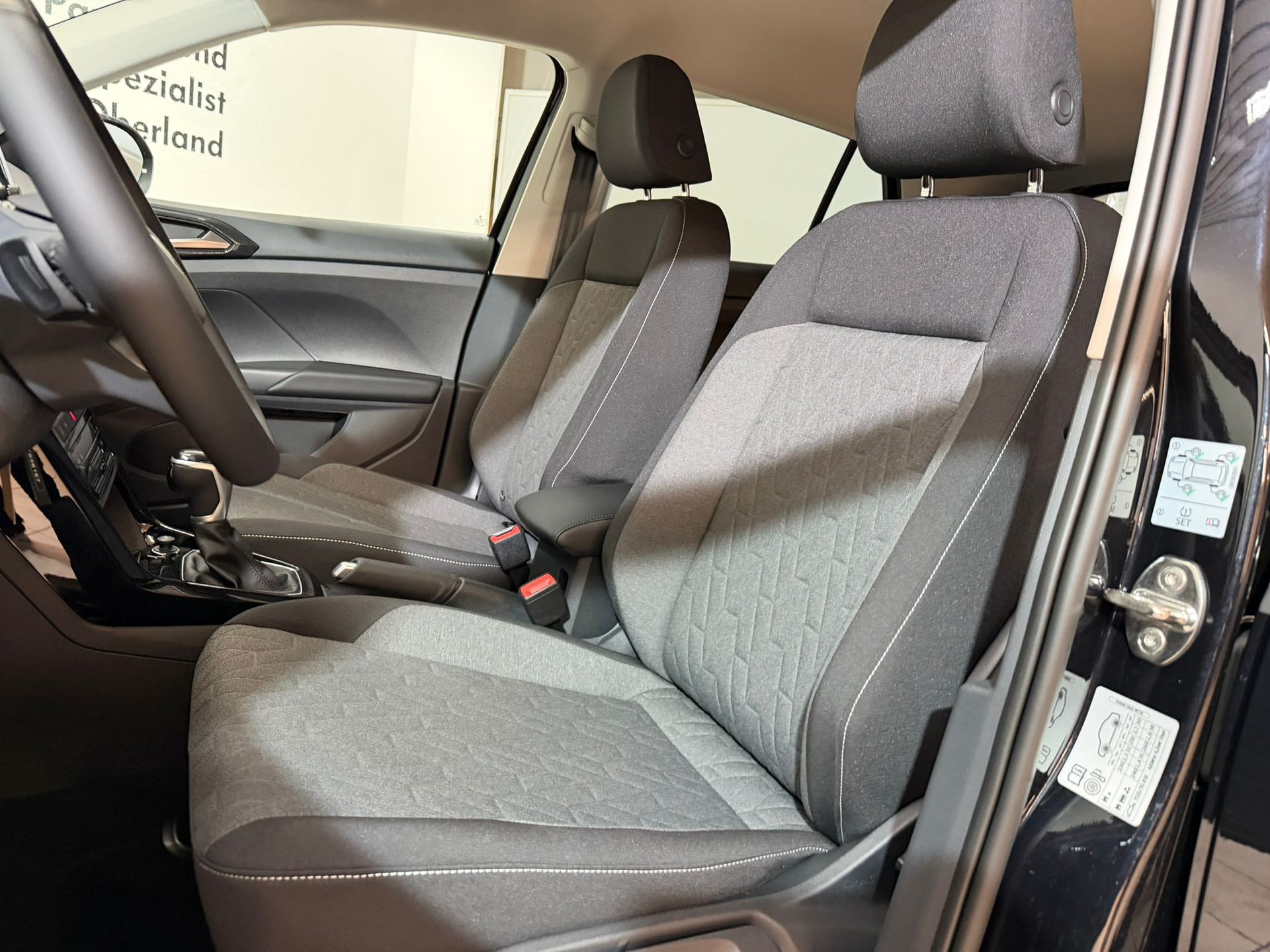 VW T-Cross 1.5 TSI EVO ACT Life DSG-image-8