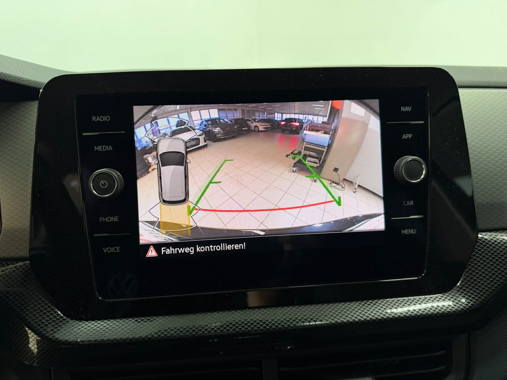 VW T-Cross 1.5 TSI EVO ACT Life DSG-image-12