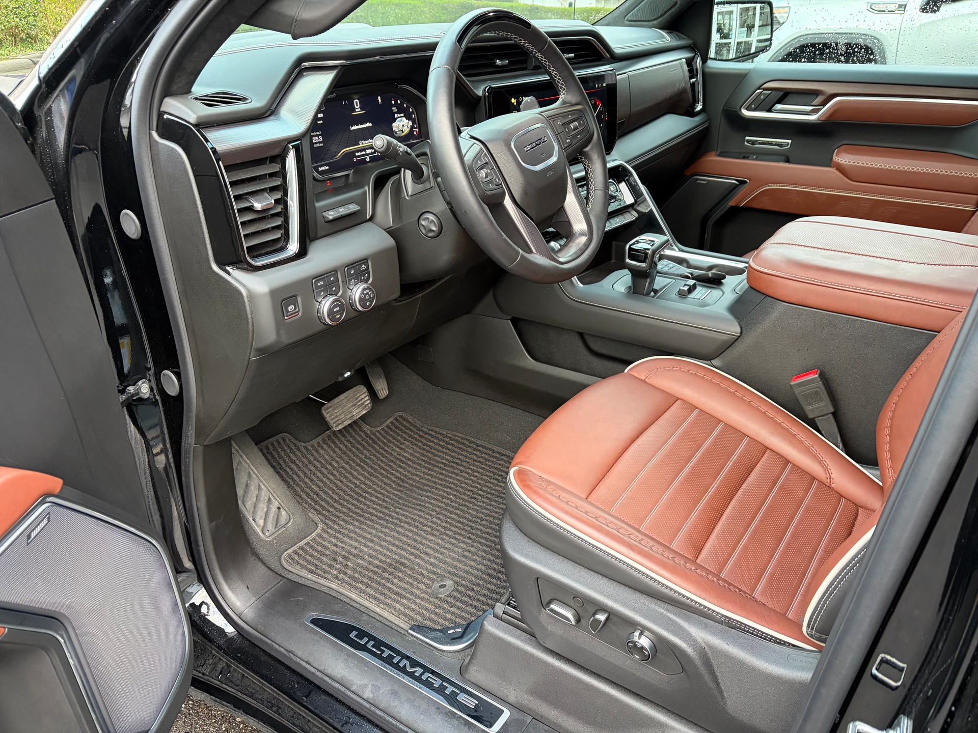 GMC Sierra 1500 Denali Ultimate 6.2l V8 4WD MY25-image-7