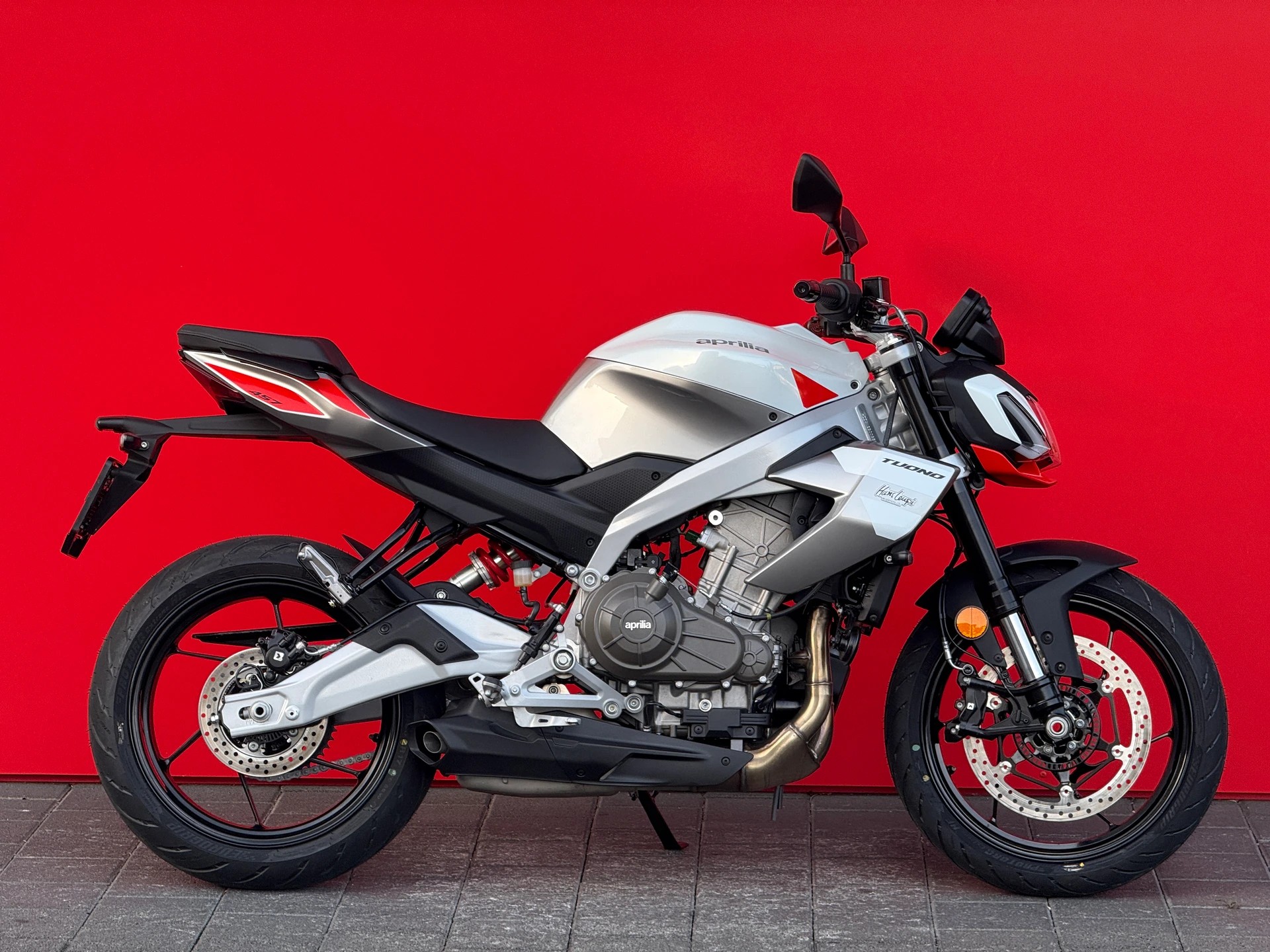 APRILIA Tuono 457