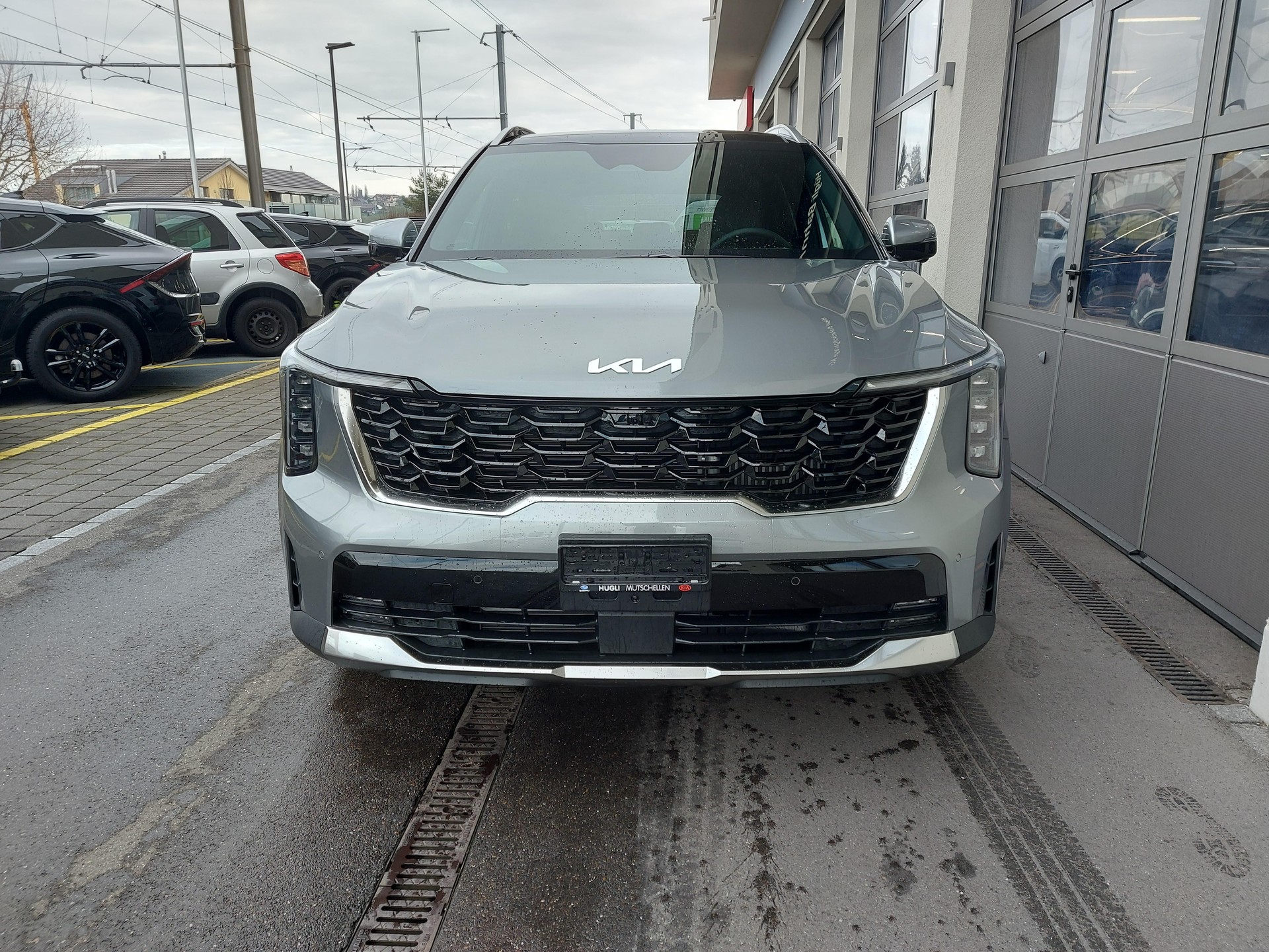 KIA Sorento 1.6 T-GDi Plug-in Hybrid Style 7P-image-3