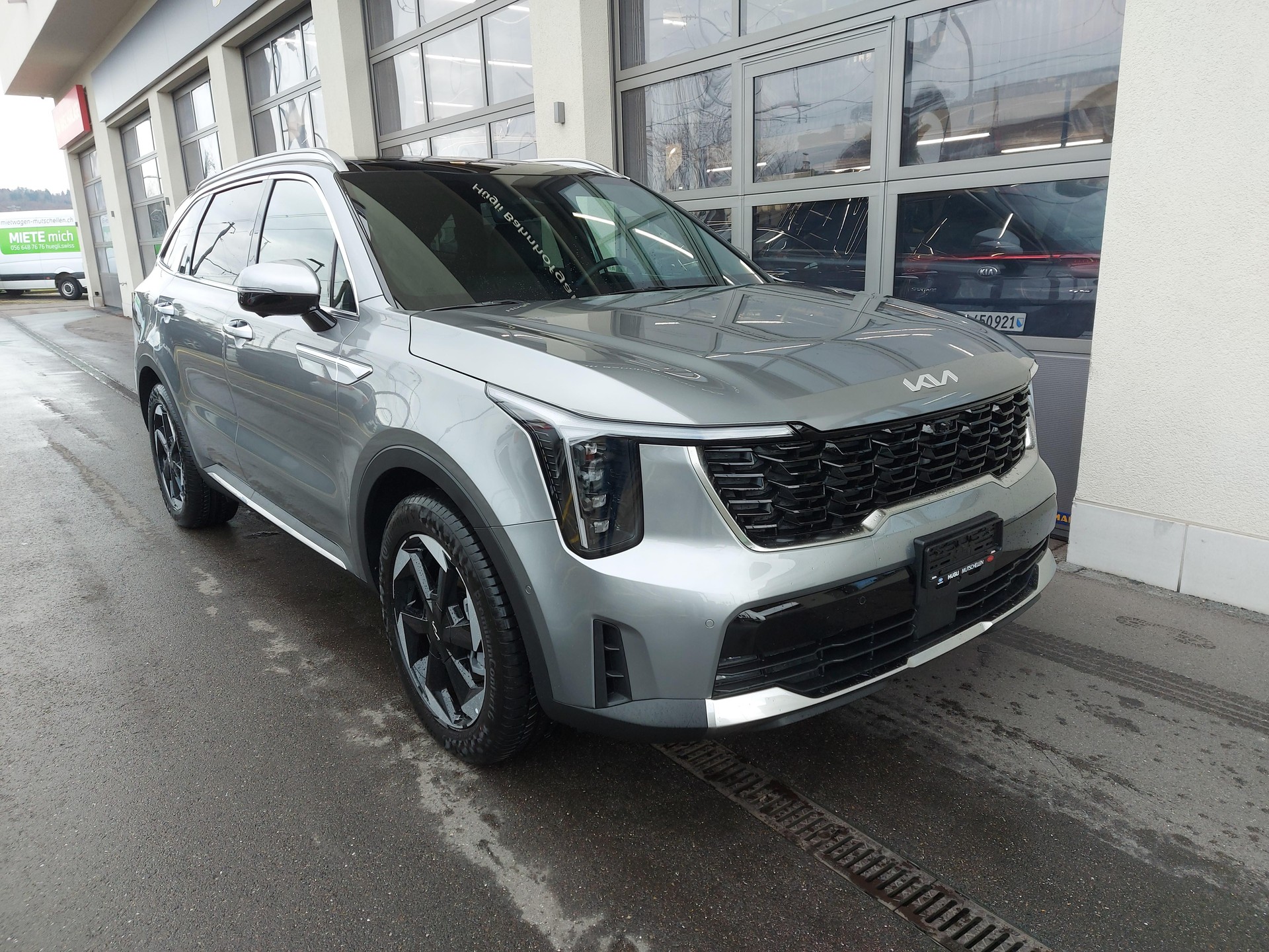 KIA Sorento 1.6 T-GDi Plug-in Hybrid Style 7P-image-6