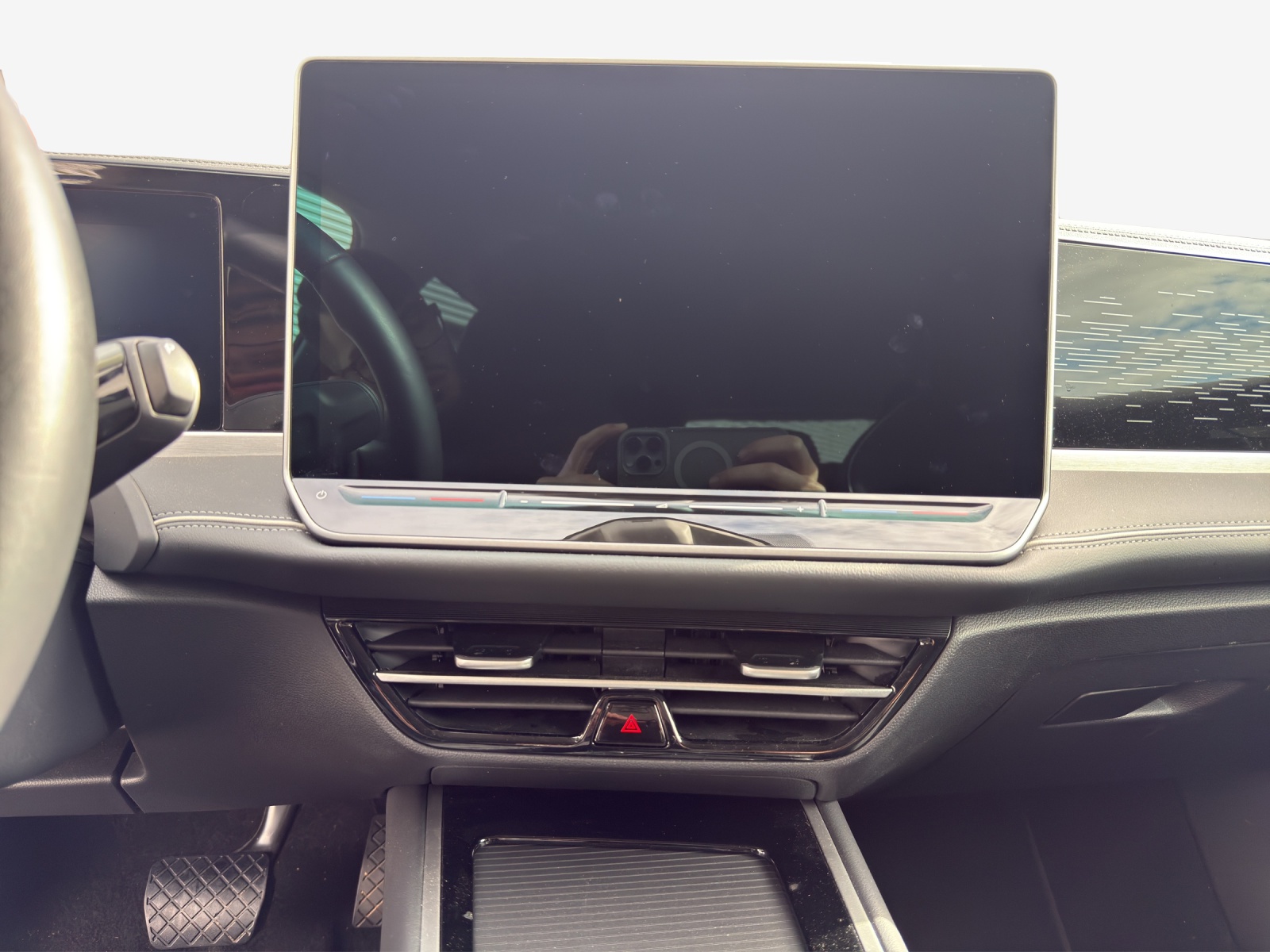 VW Passat Variant 2.0 TDI evo Elegance 4 Motion DSG-image-10